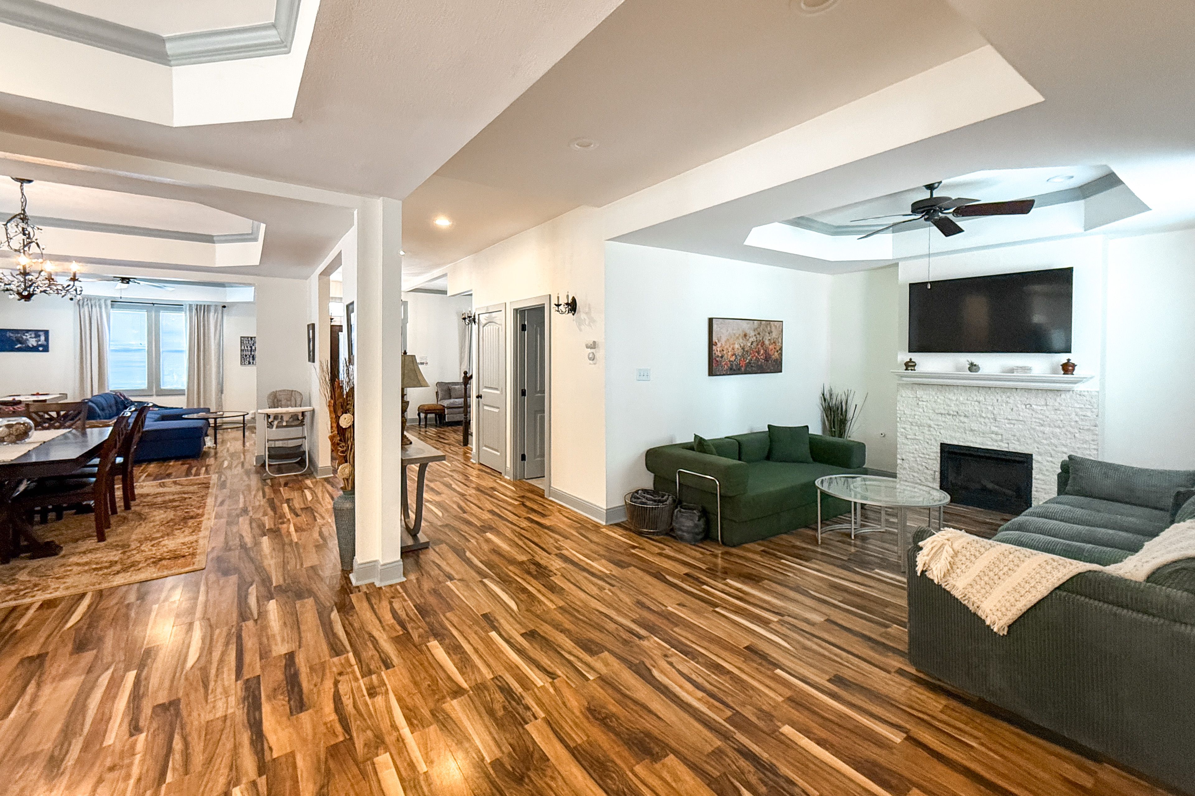 Wide Front Interior w/ Easy Access & Private Entrance