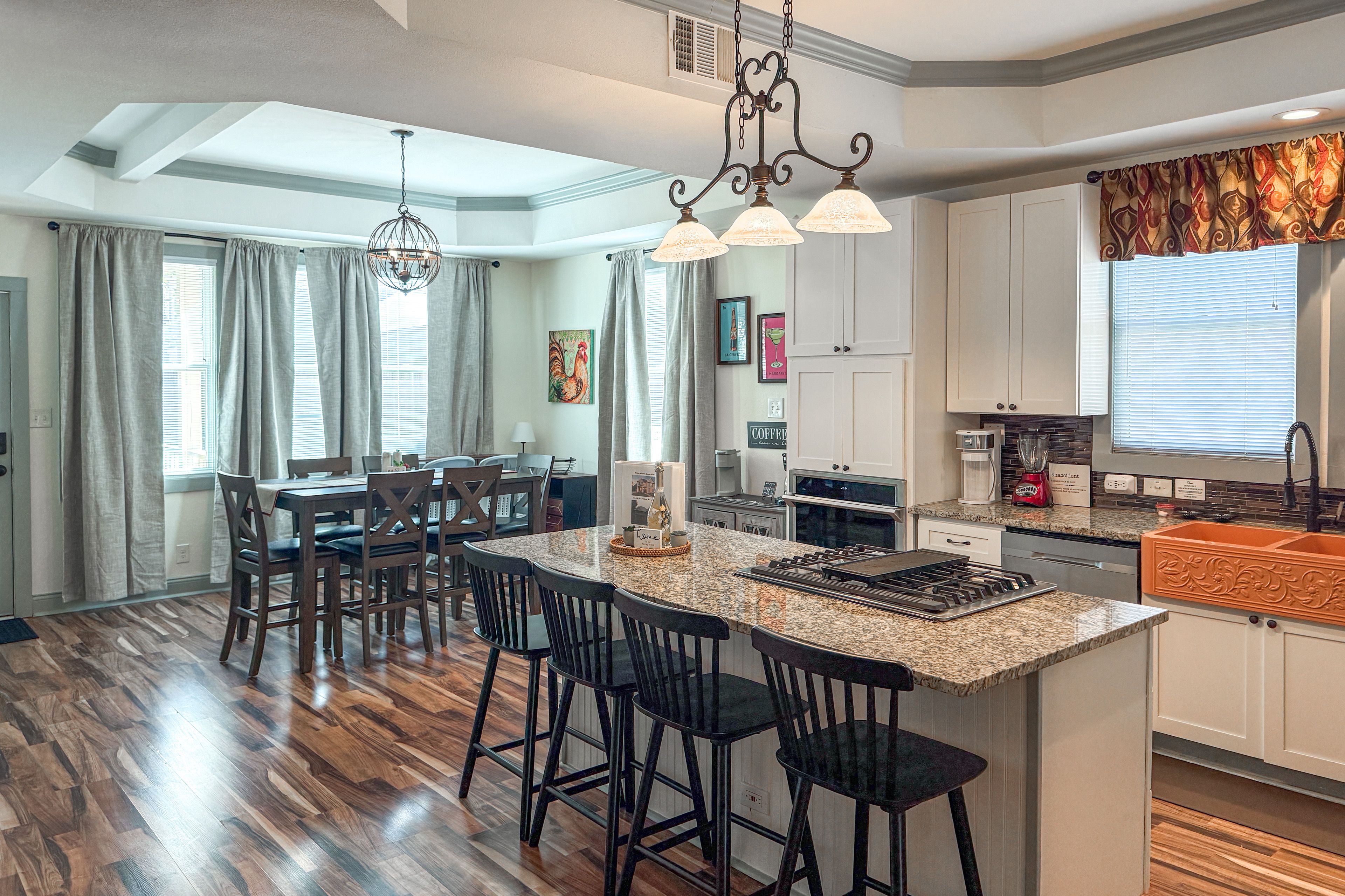 Large Kitchen Island w/ Dining