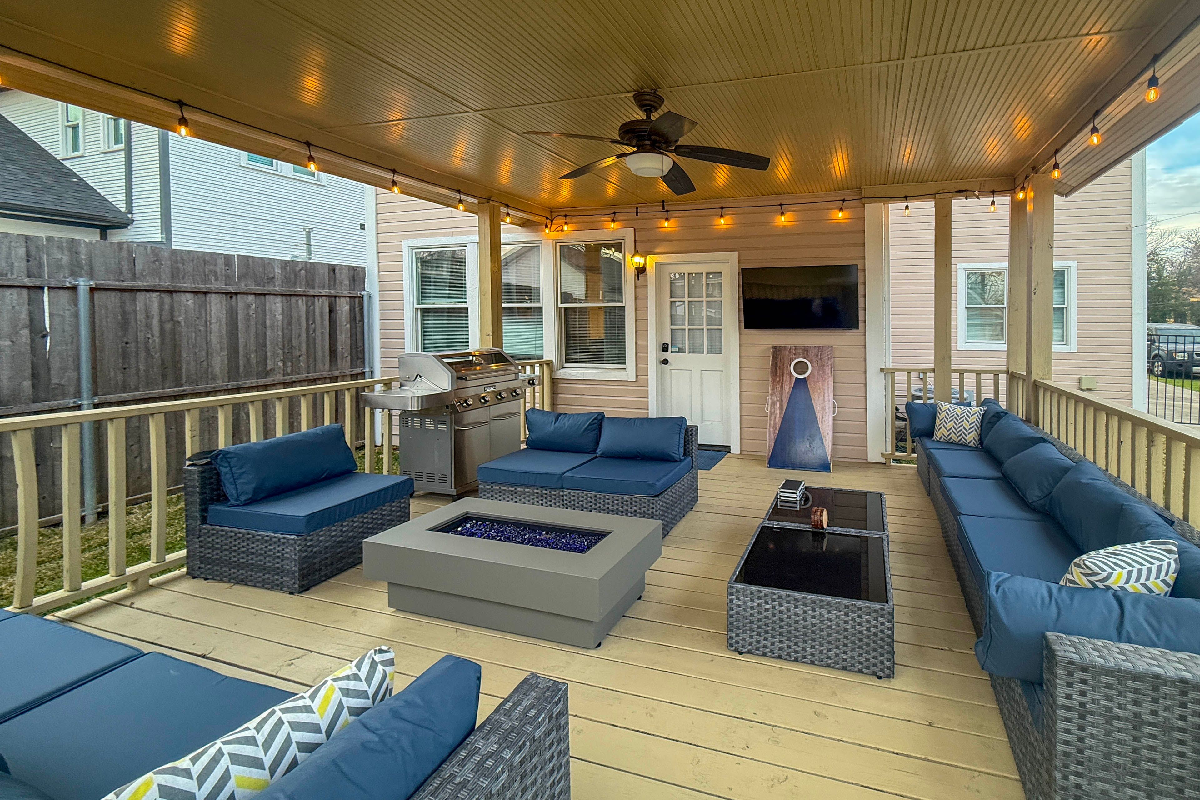 Covered Deck | Lounge Seating | String Lights
