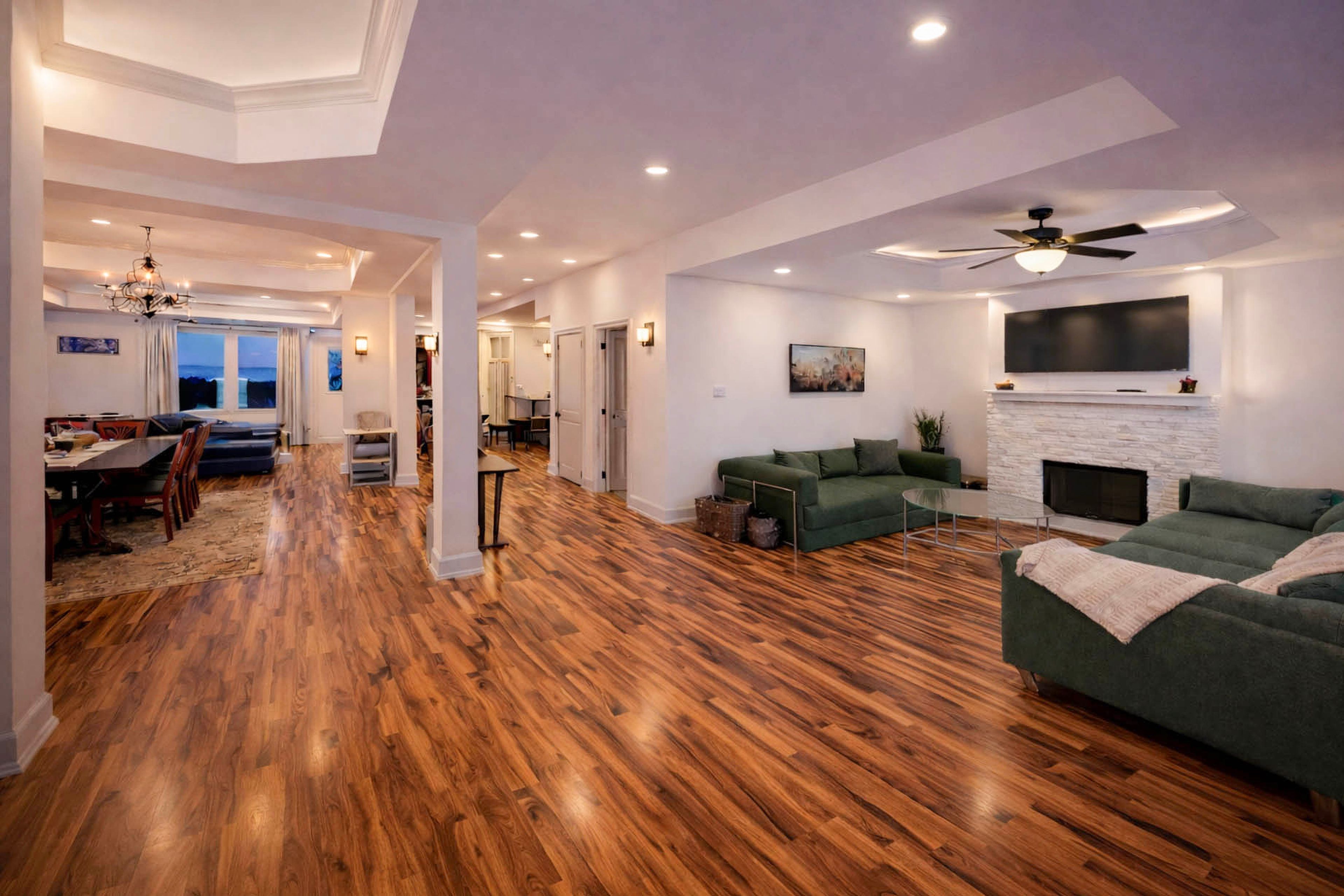 Wide Front Interior w/ Easy Access & Private Entrance