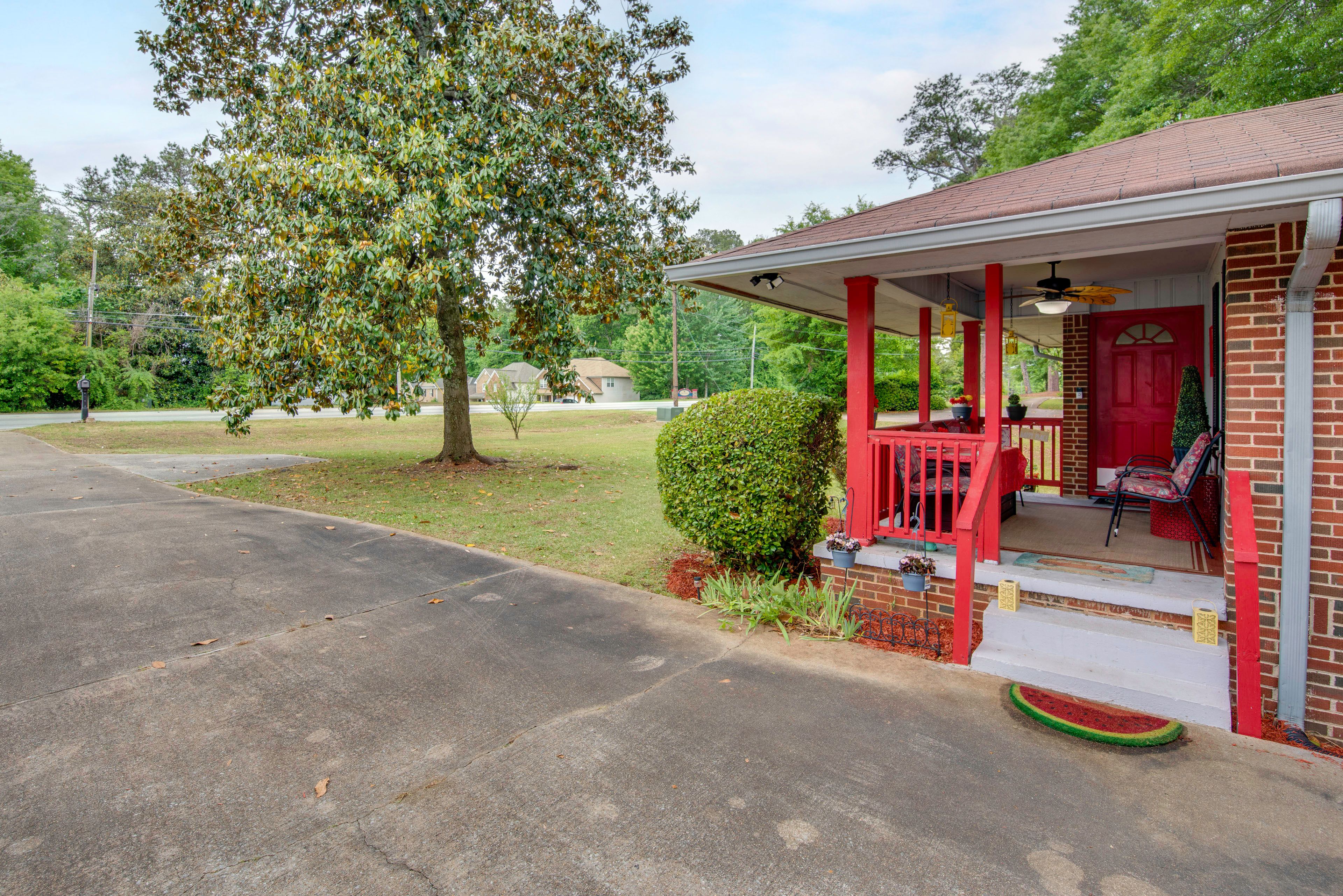 Driveway (4 Vehicles)