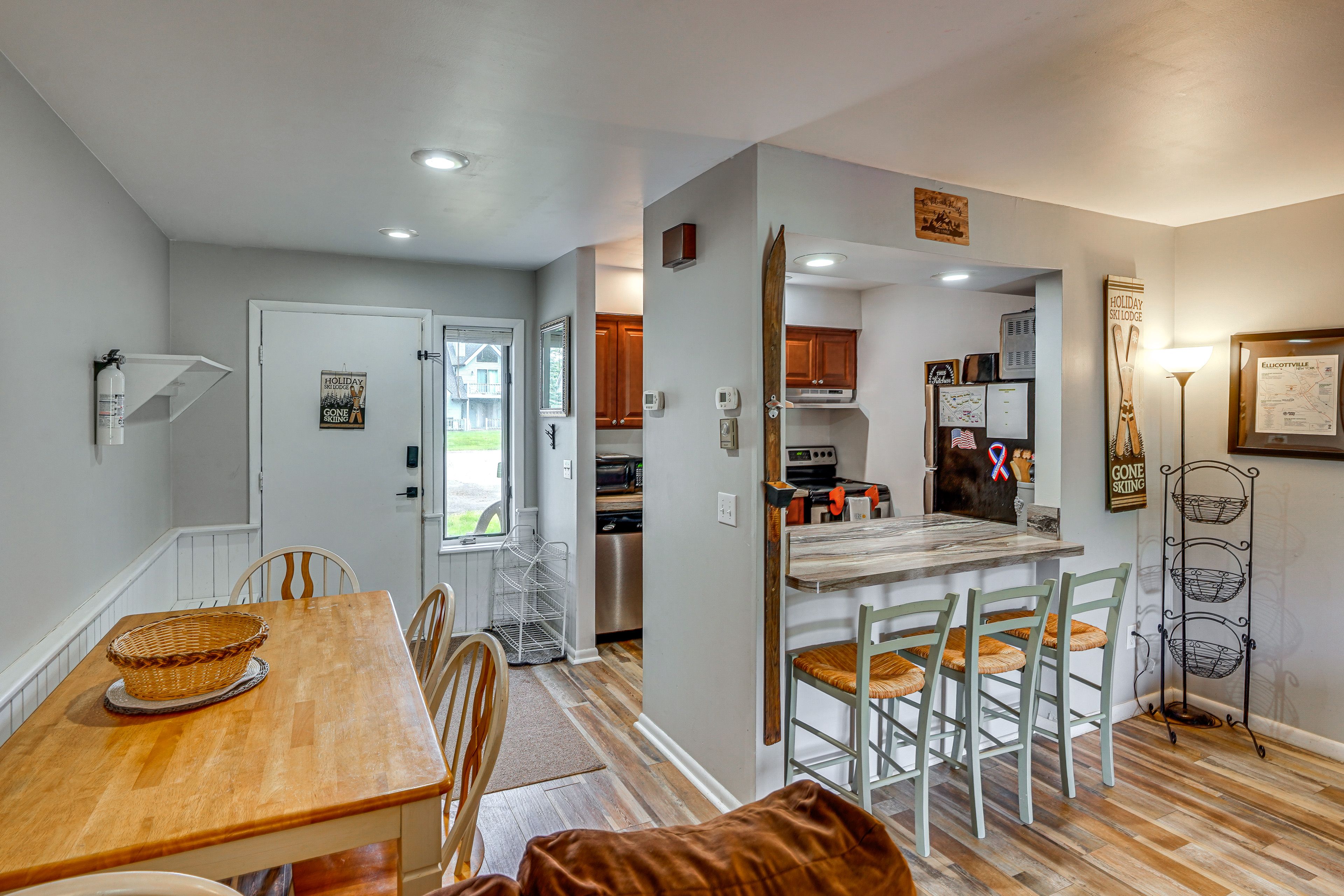 Dining Space & Kitchen | Single-Story Condo