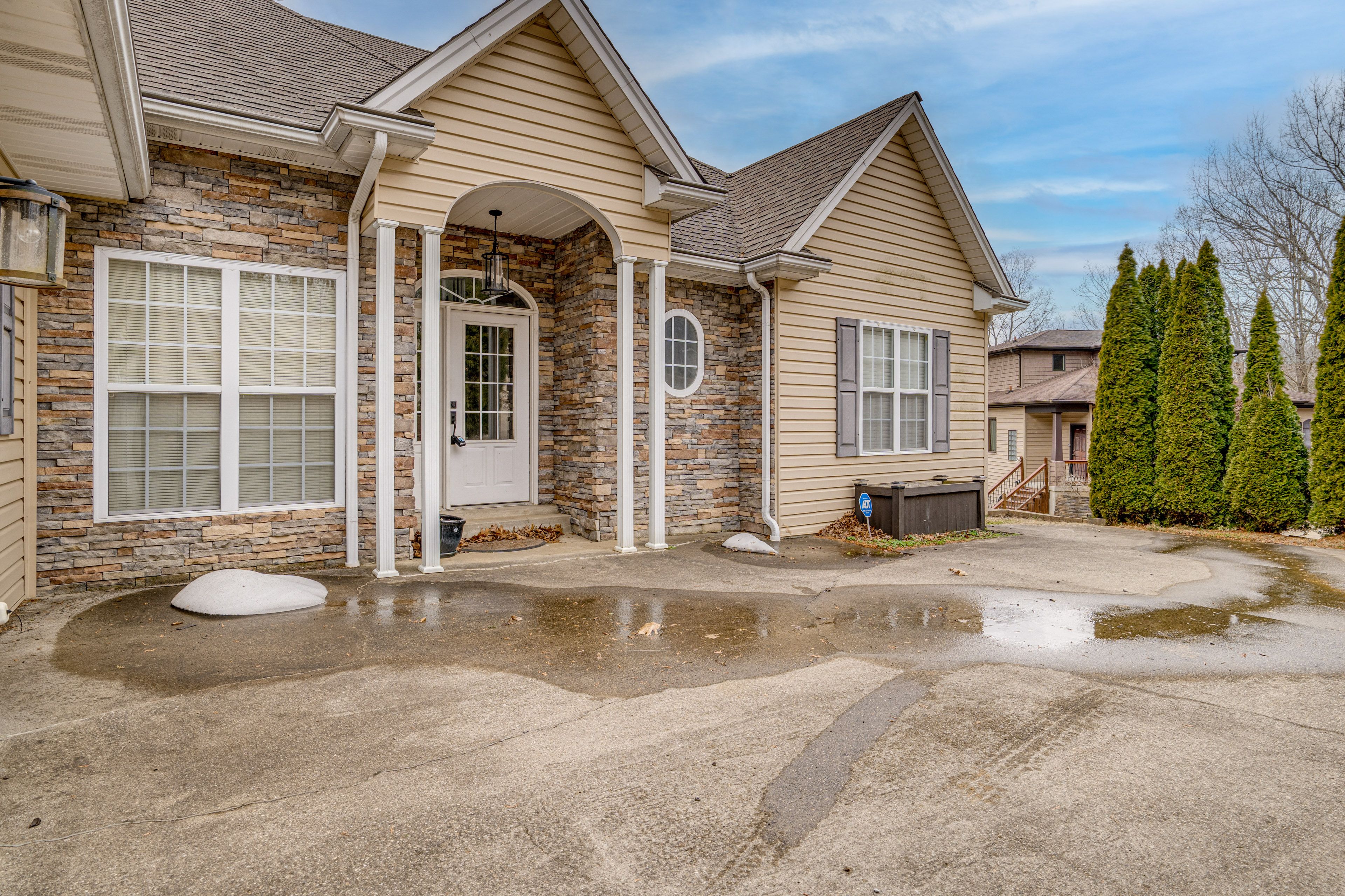 Parking | Driveway (2 Vehicles) | Free Street Parking