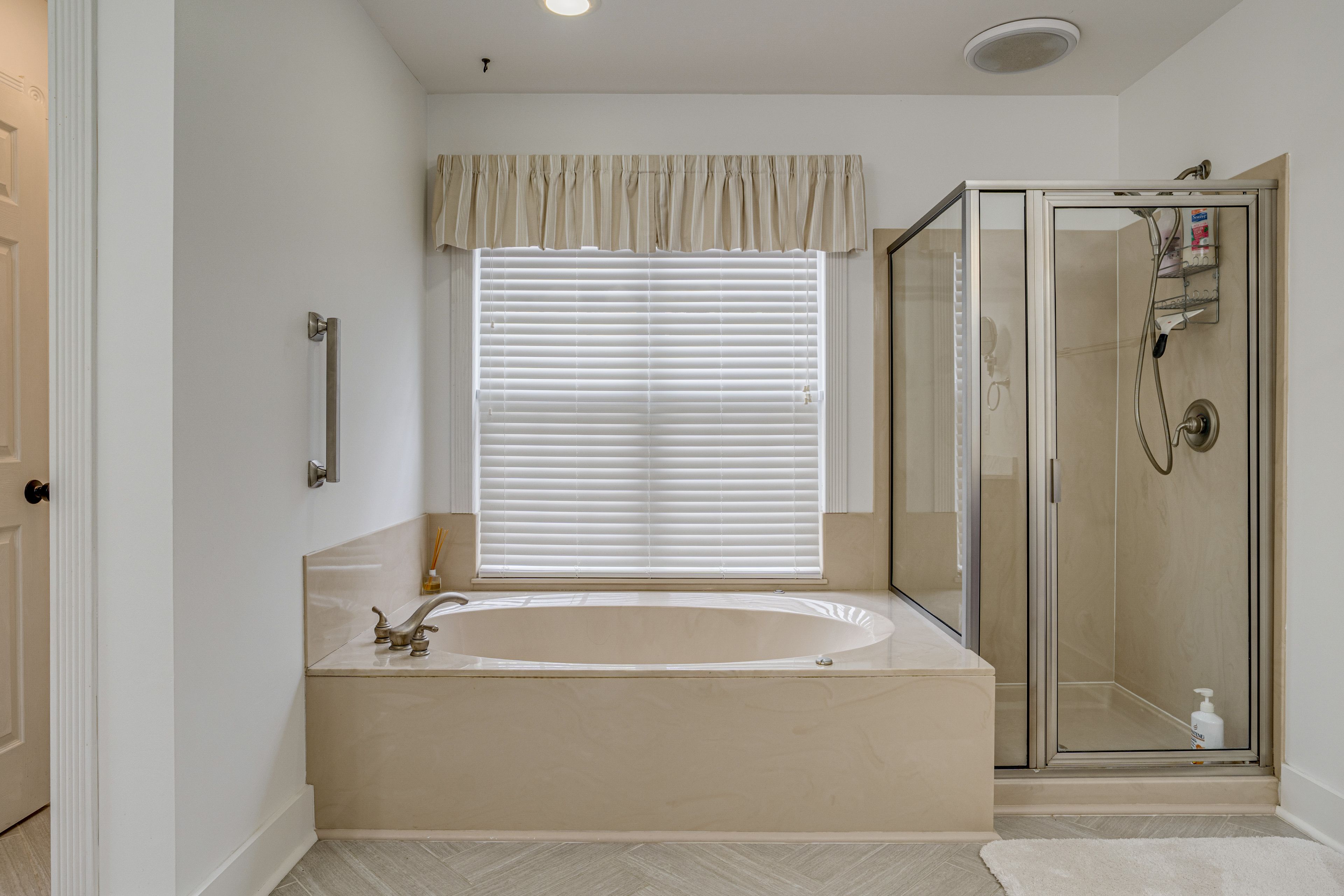 En-Suite Bathroom | Main Level