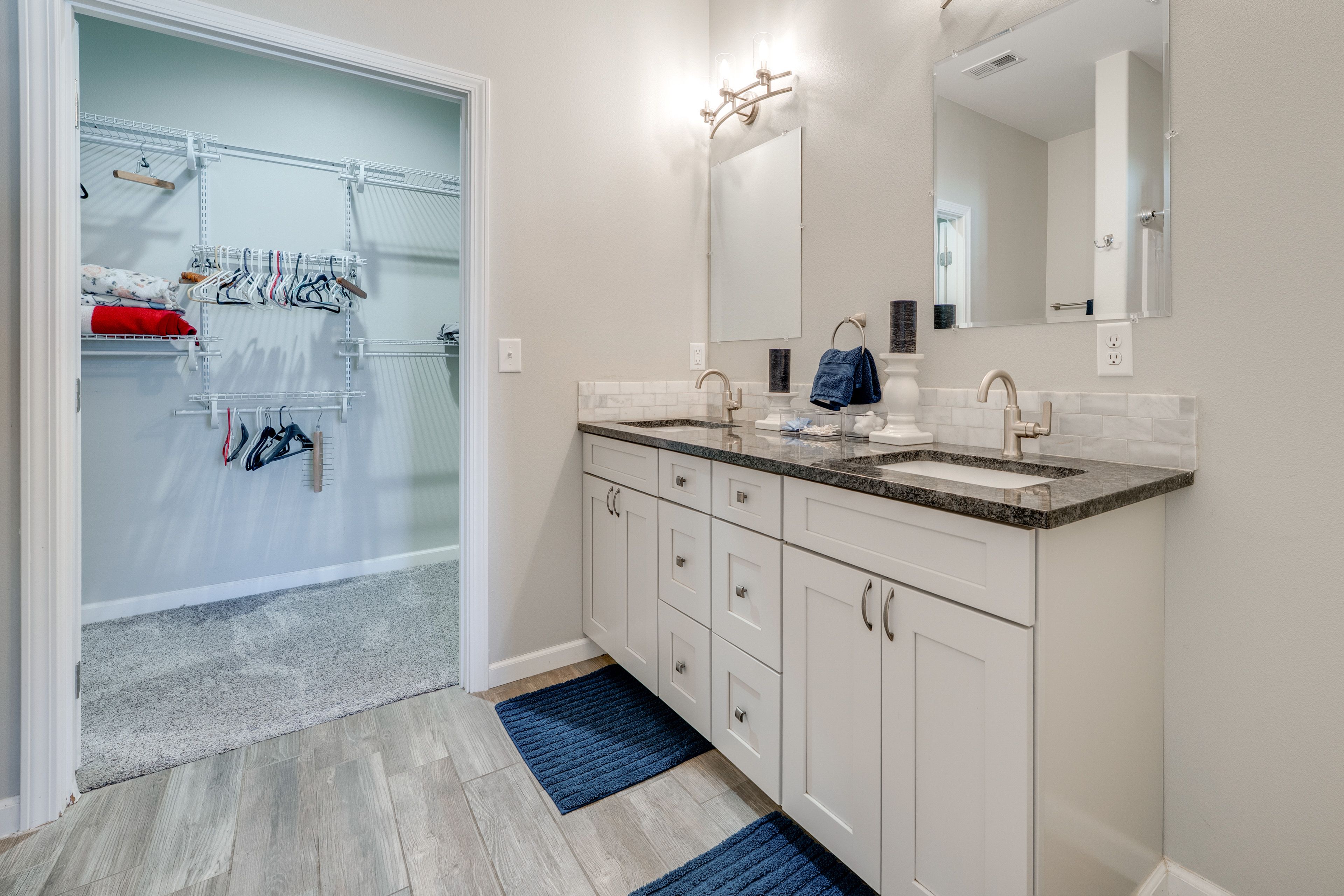 En-Suite Bathroom | Walk-In Closet