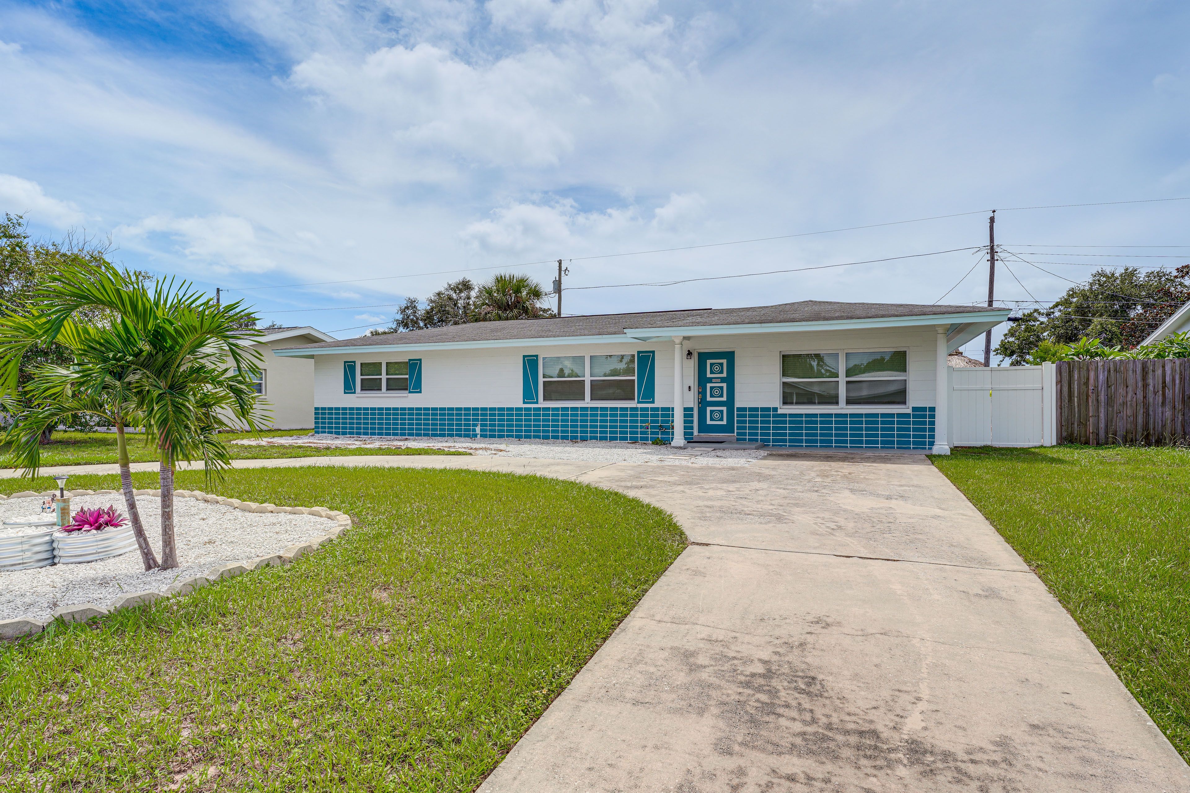 Property Exterior | Single-Story Home