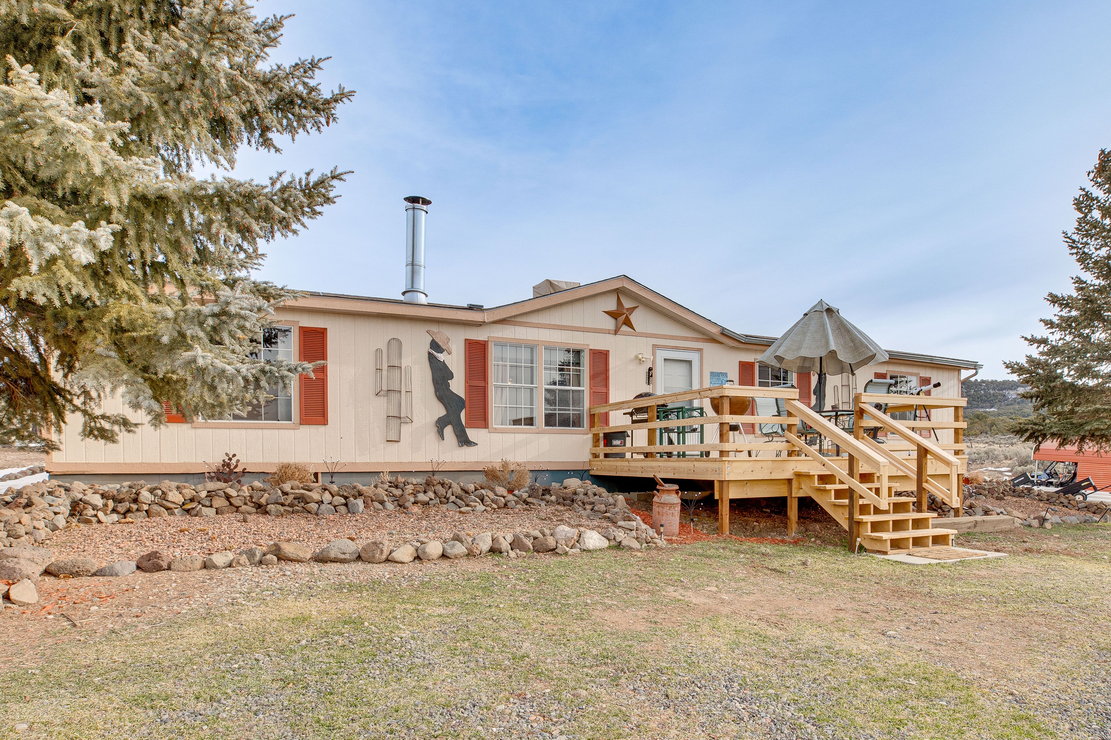 Cedaredge Vacation Rental | 3BR | 2BA | 1,800 Sq Ft