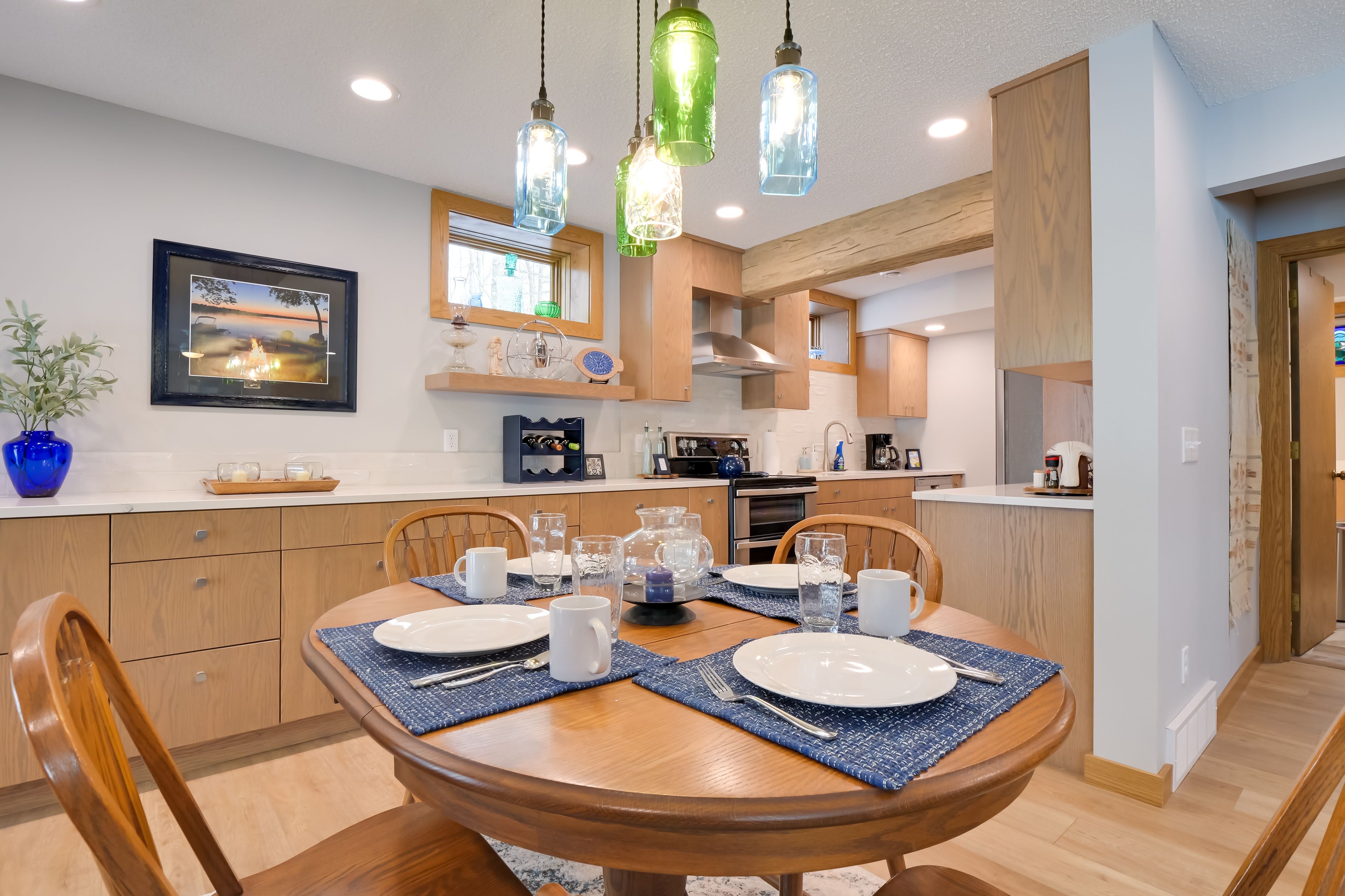 Dining Area | Dishware & Flatware