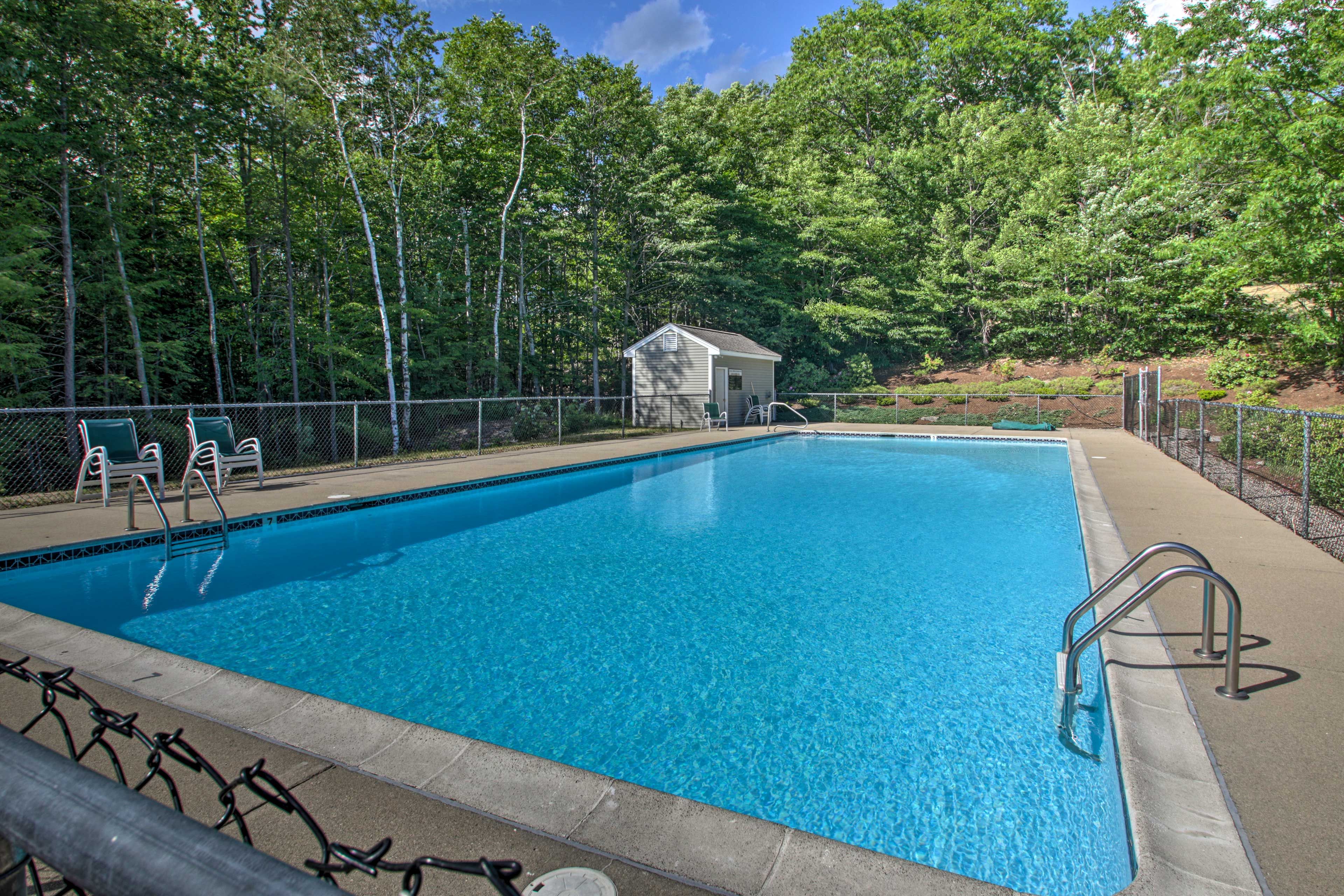 Bartlett Vacation Rental | 3BR | 3.5BA | 2,148 Sq Ft | 2 Steps to Enter