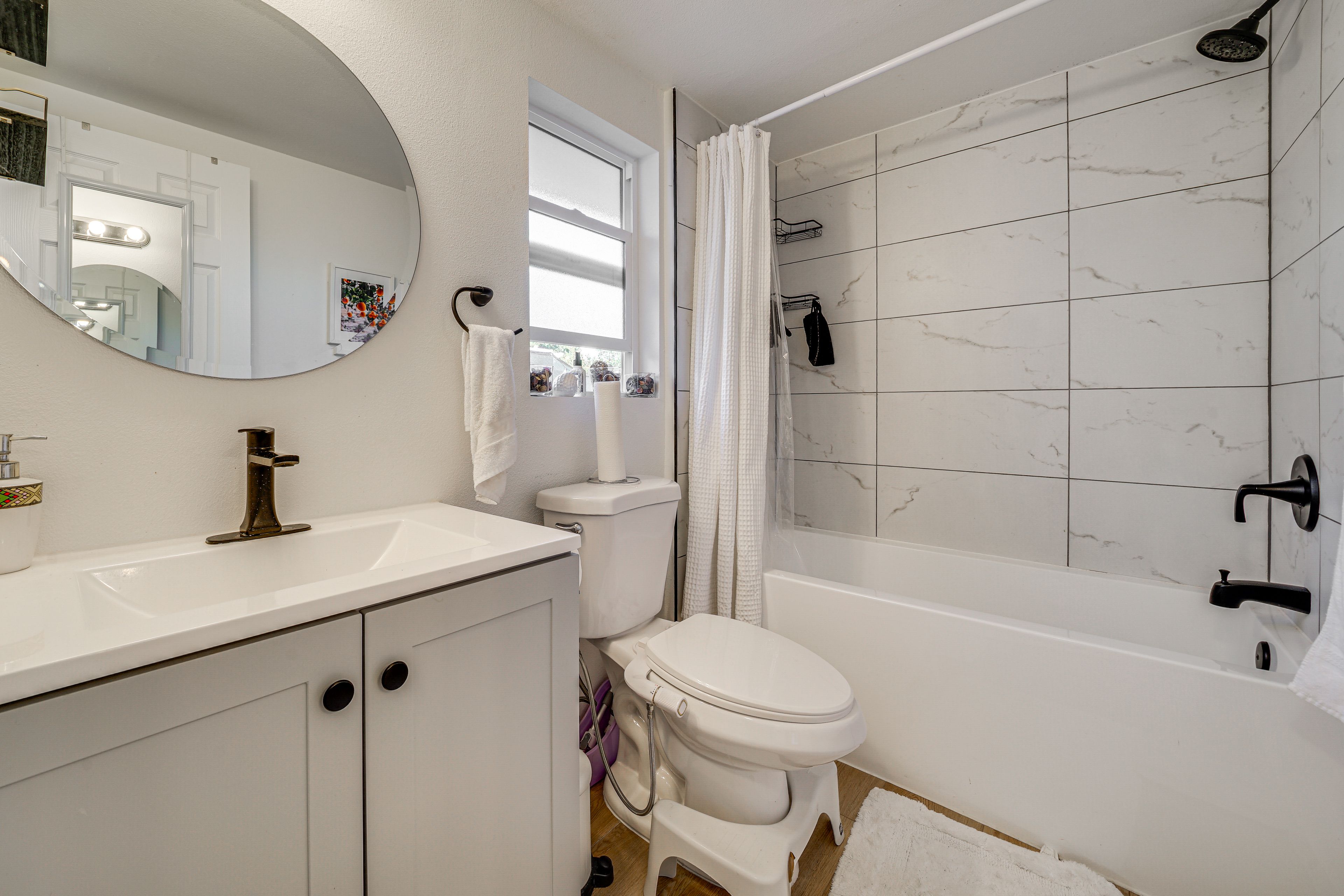 Bathroom | Towels Provided