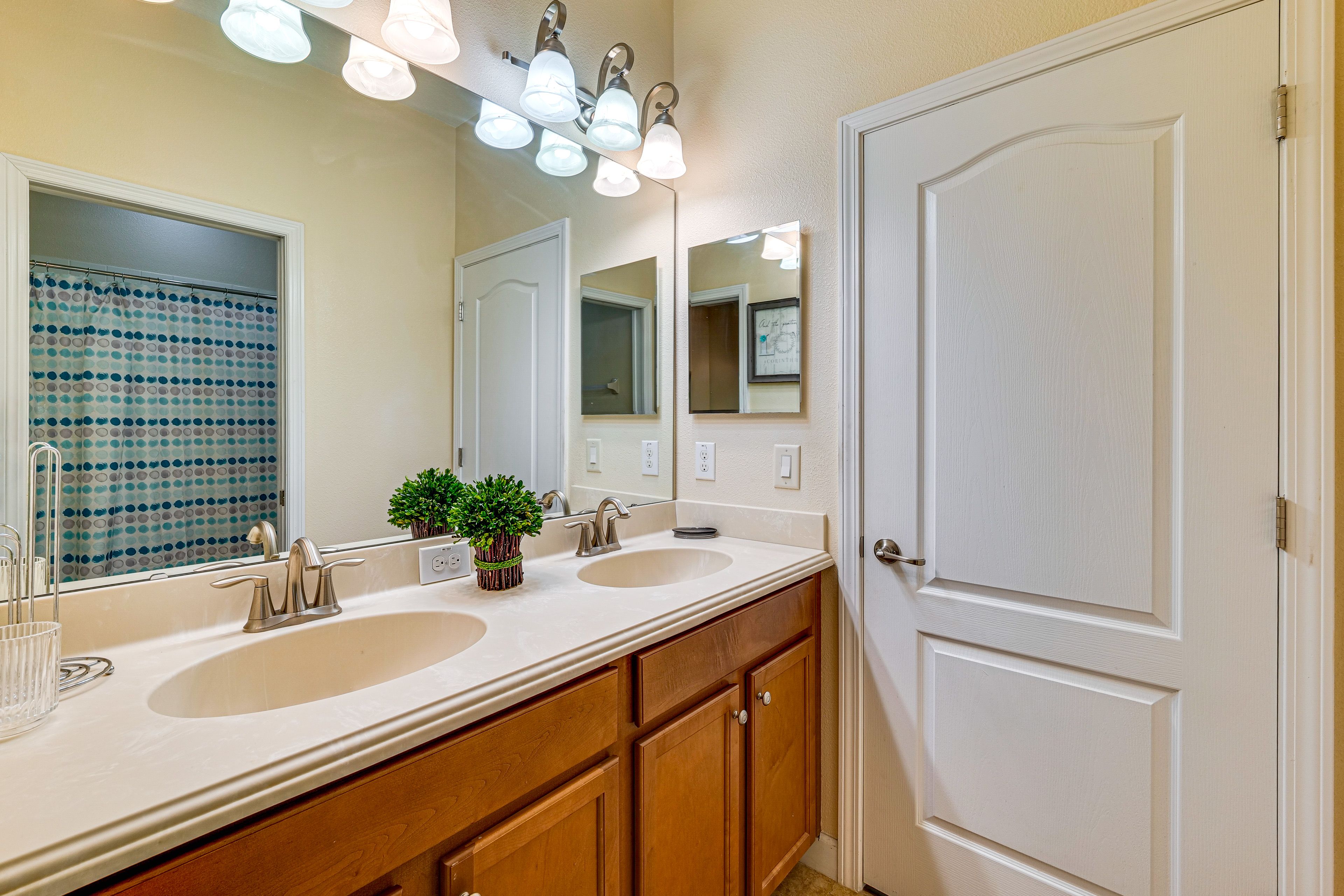 Jack-and-Jill Bathroom