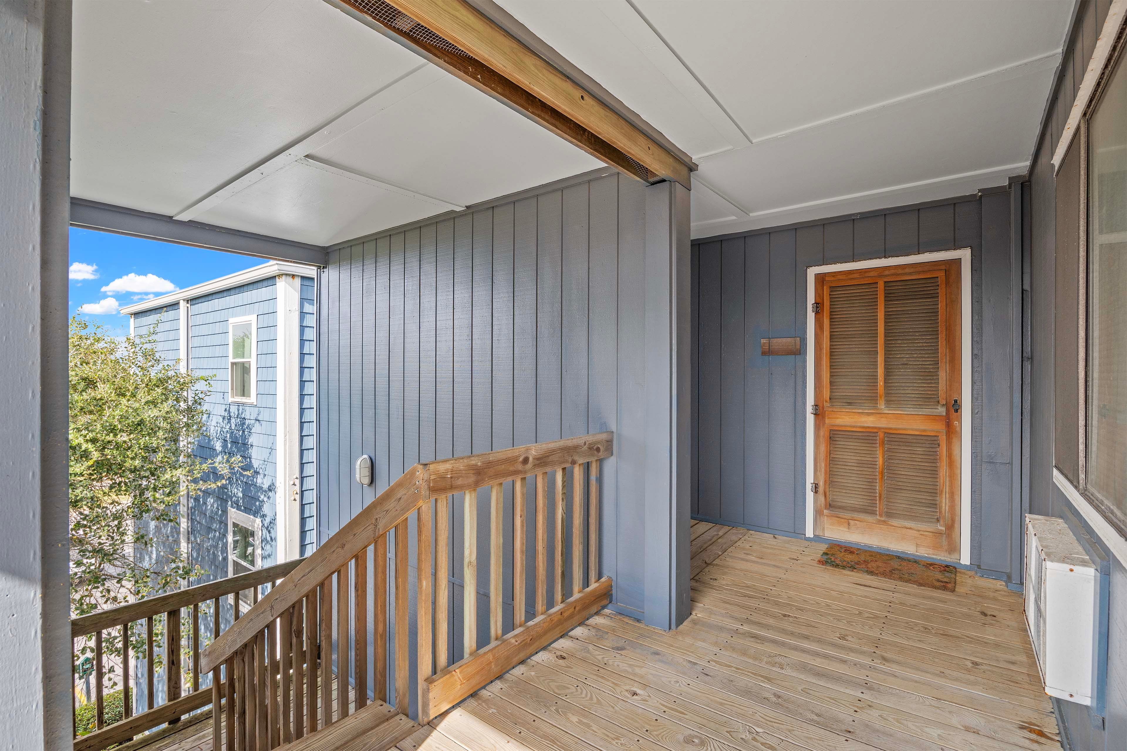 Exterior | Private Entrance