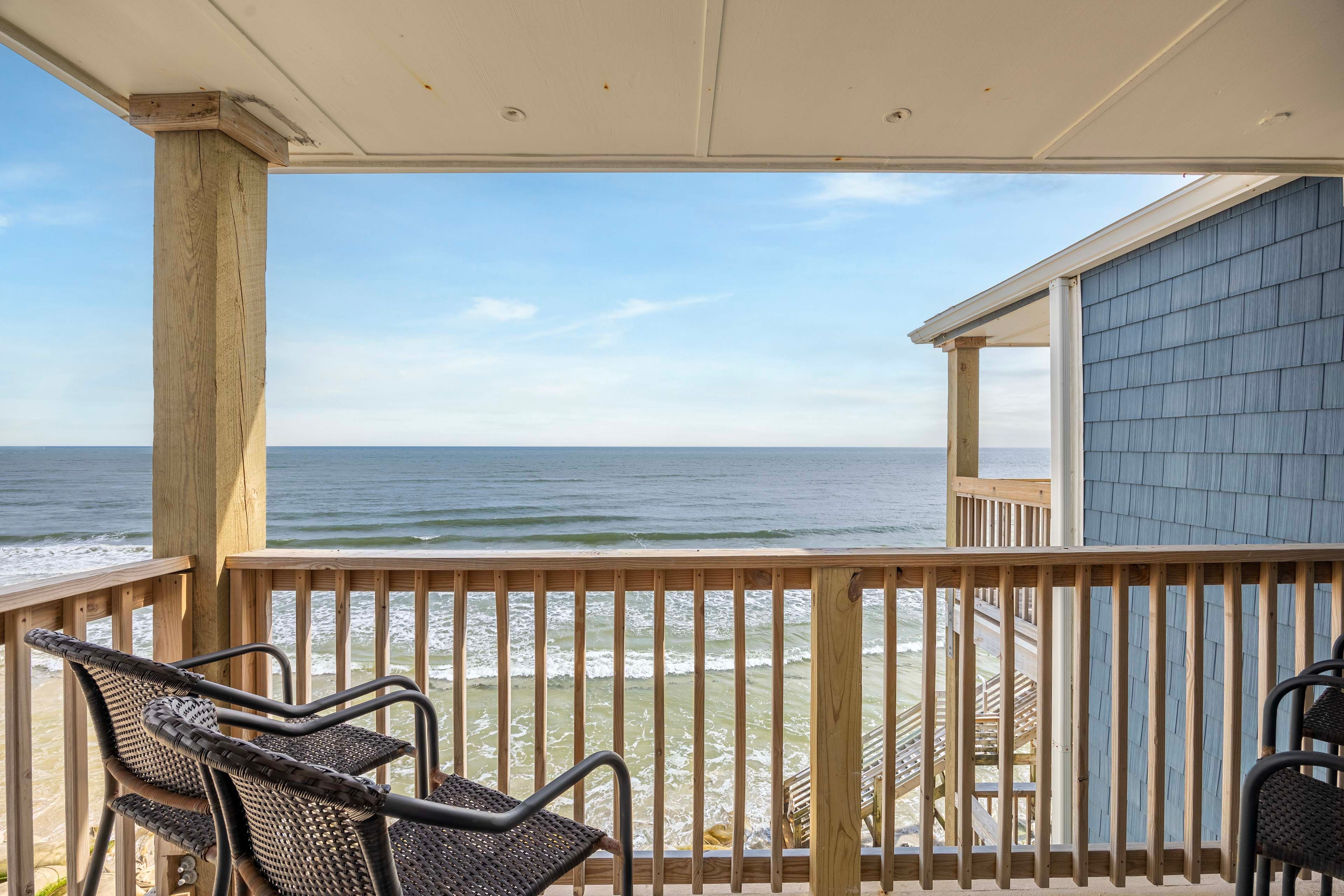 Private Balcony | Access via Living Room