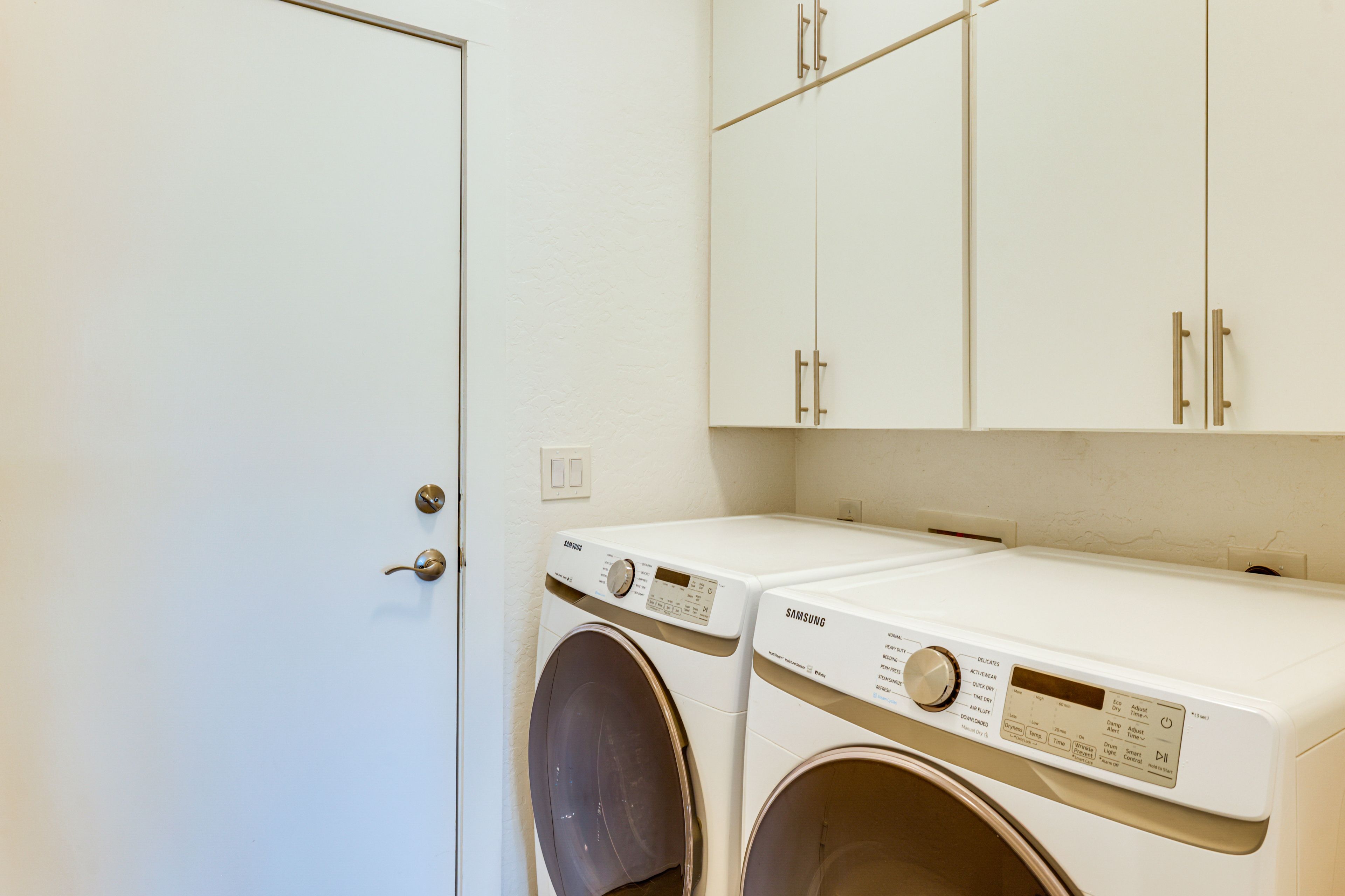 In-Unit Laundry