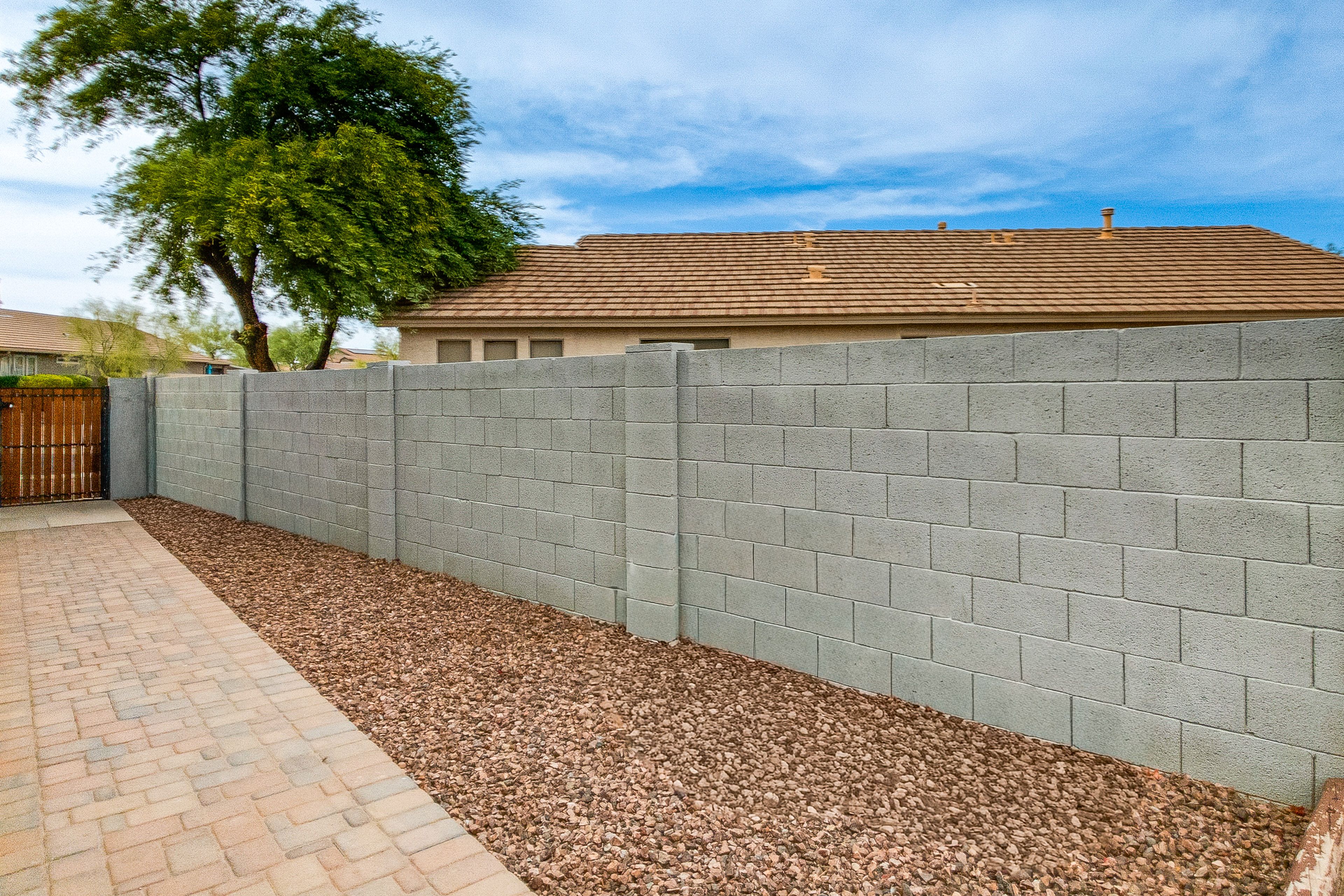 Image 40