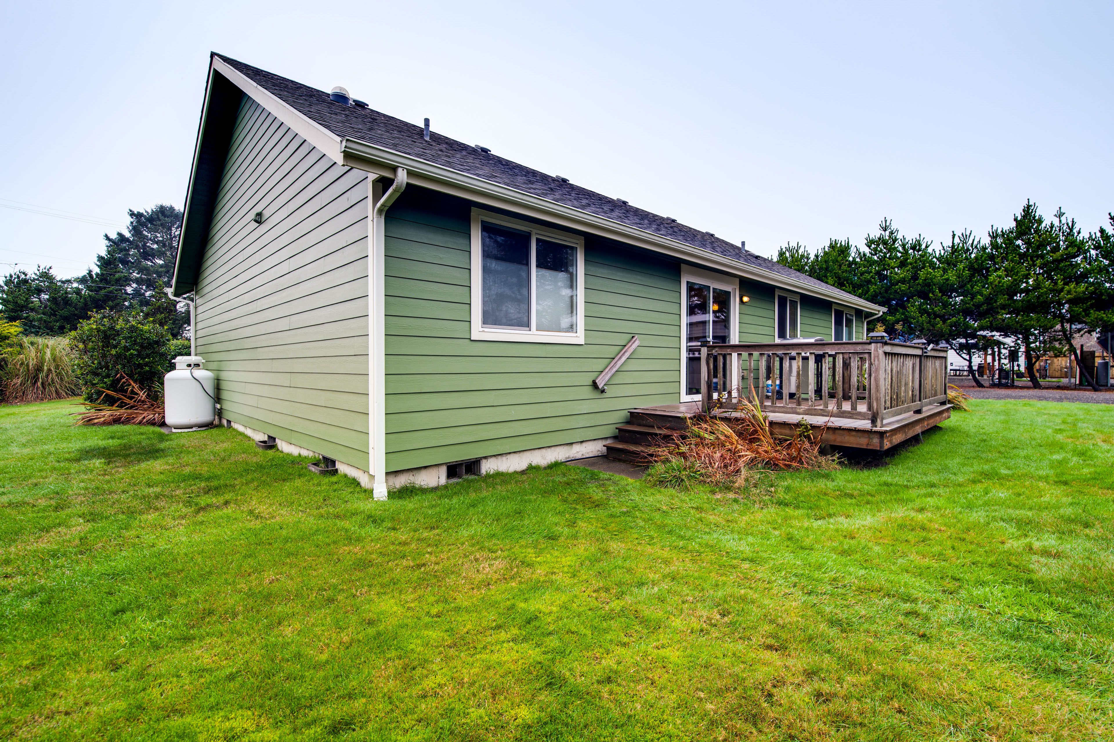 House Exterior | Deck w/ Gas Grill | Private Backyard