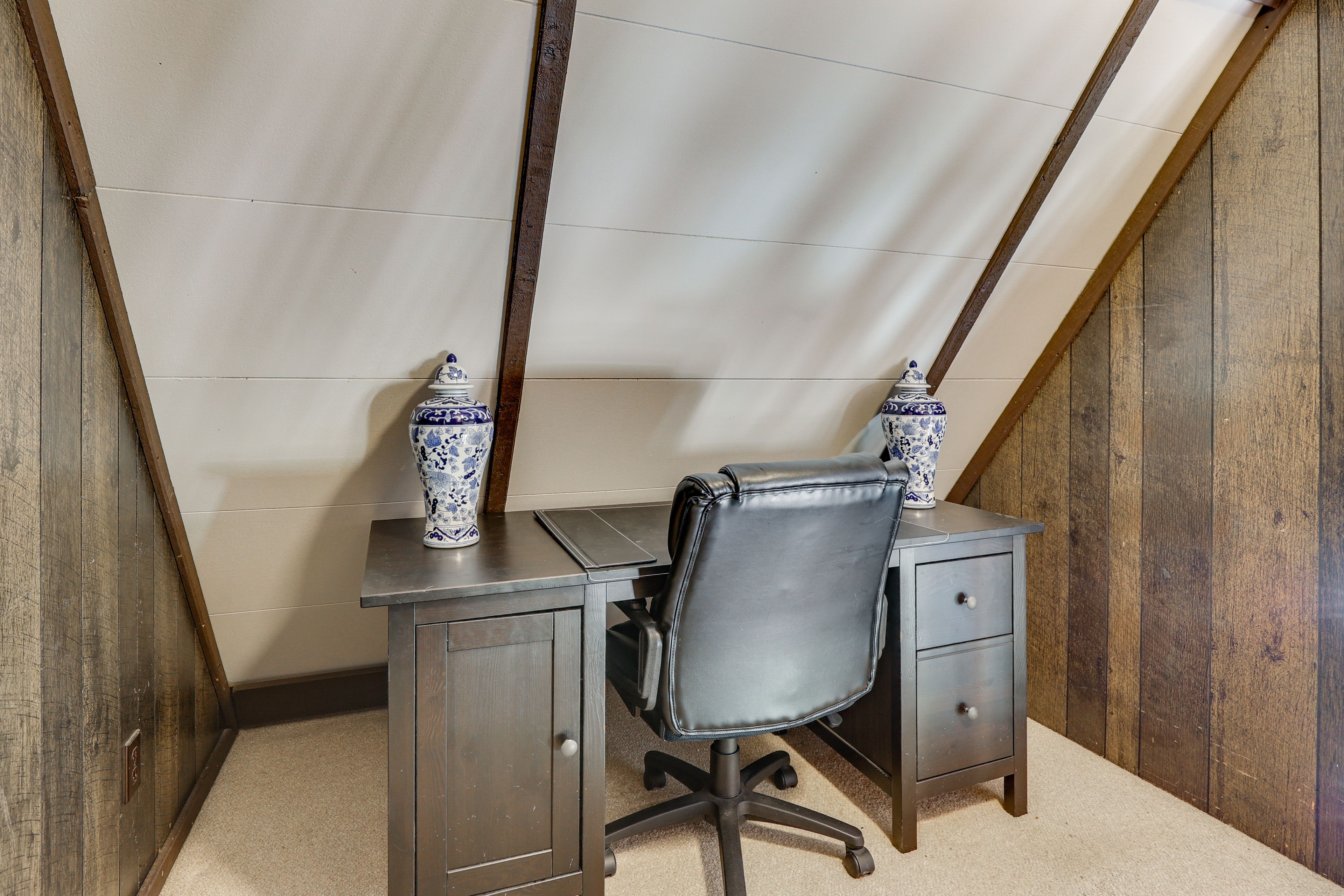 Workspace | 2nd Floor