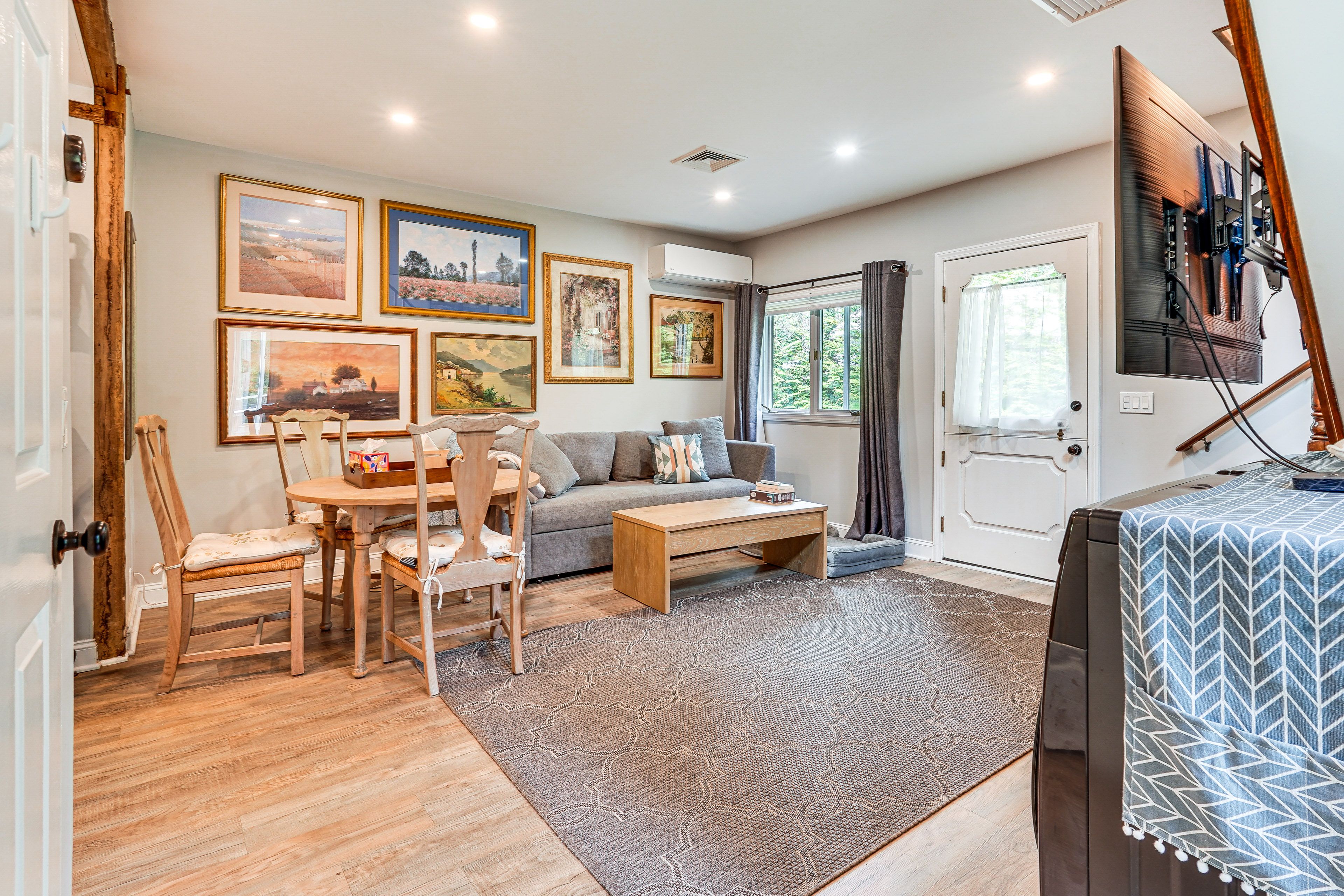 Living Room | Washer & Dryer | 1st Floor