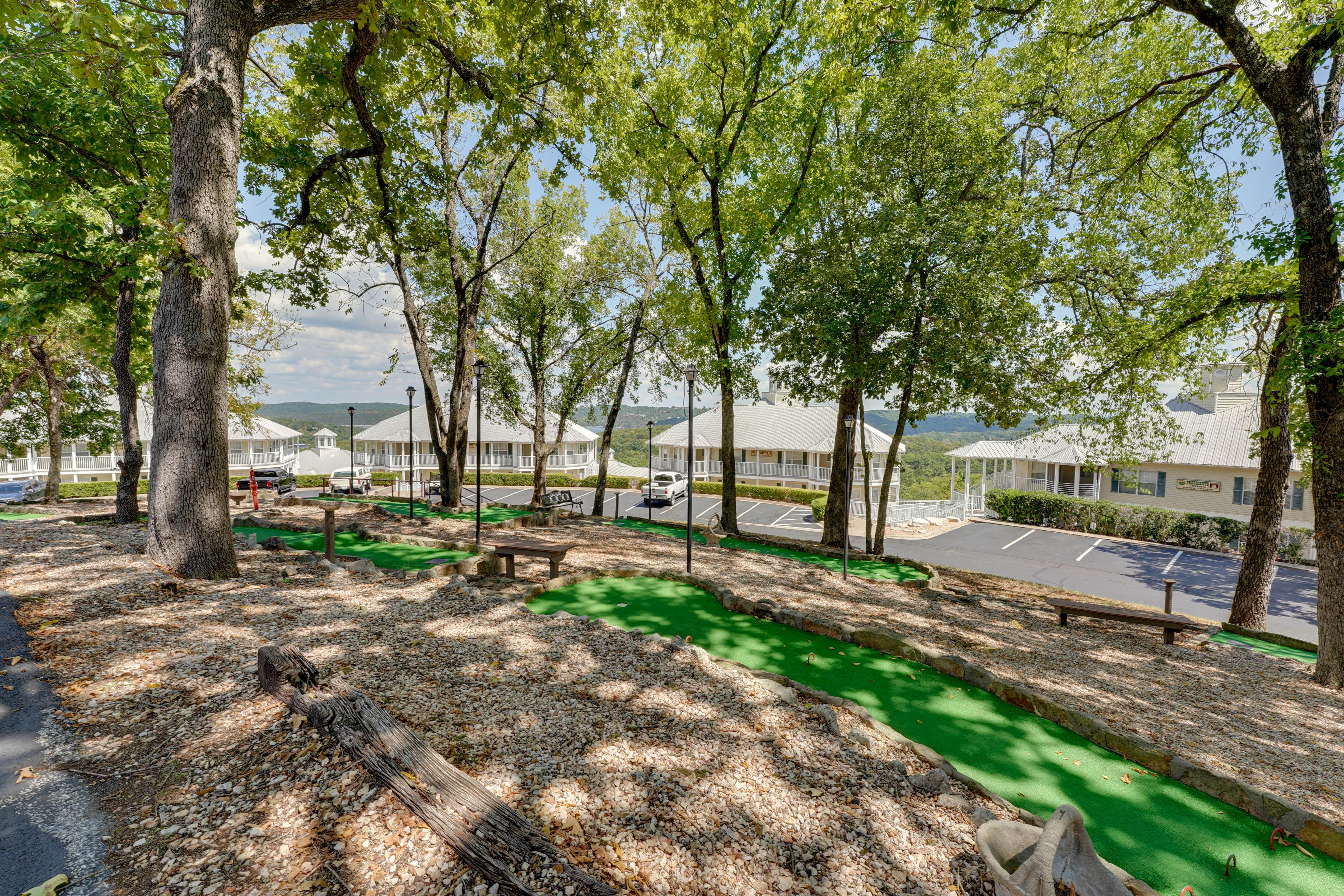 Ozark Mountain Resort | Community Amenities