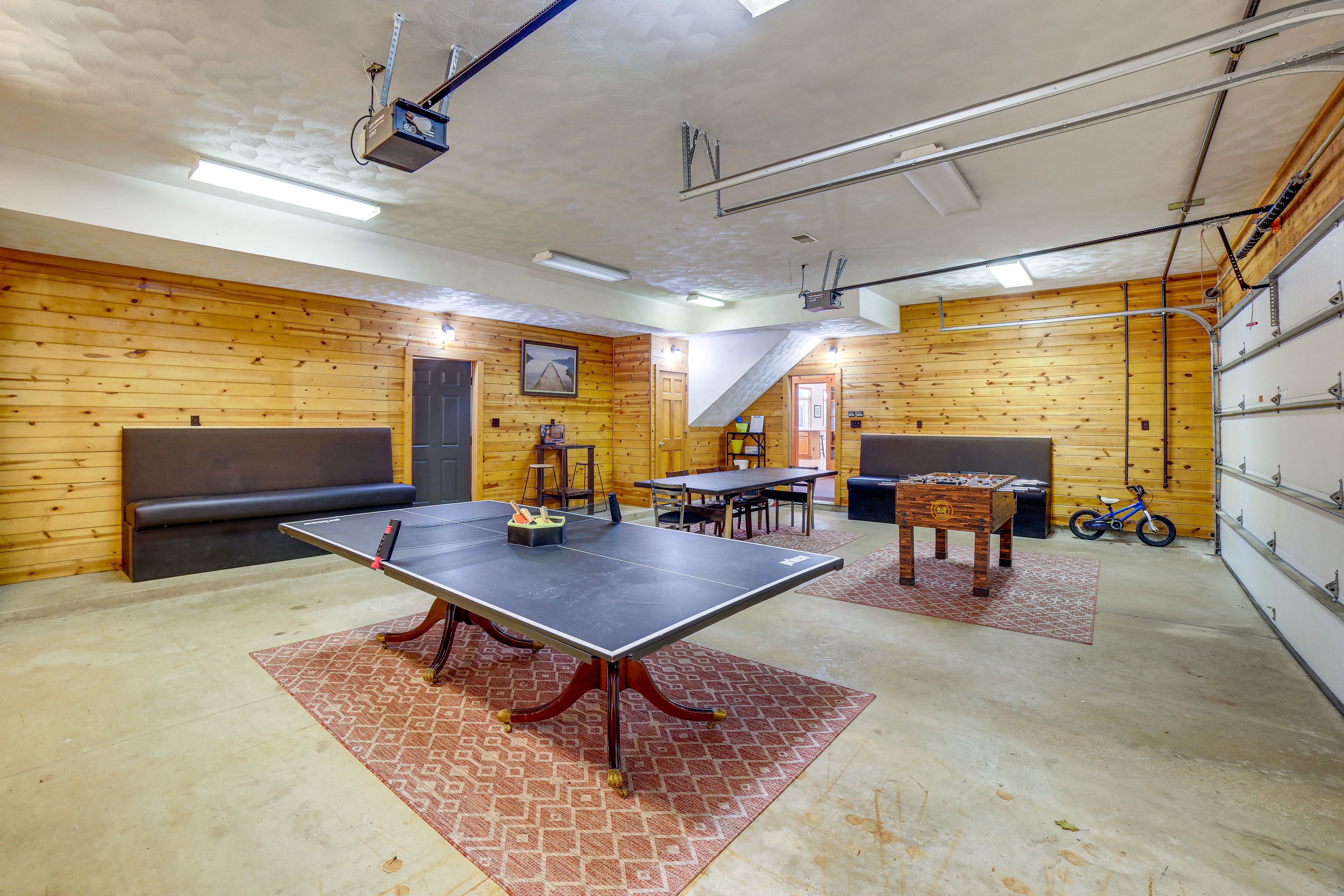 Garage Game Room | Main Floor