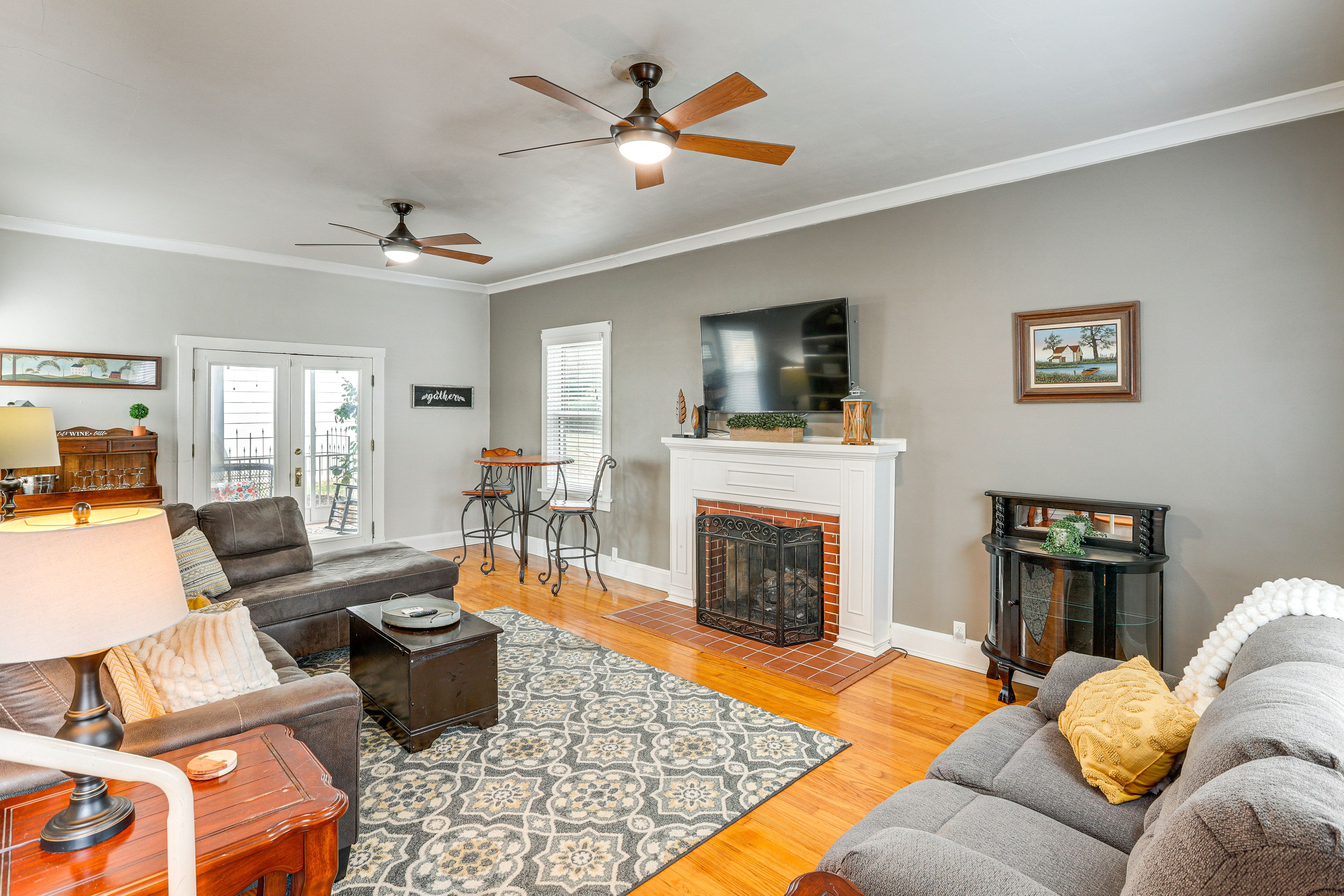 Living Room | Free WiFi | Central A/C & Heat | 1st Floor