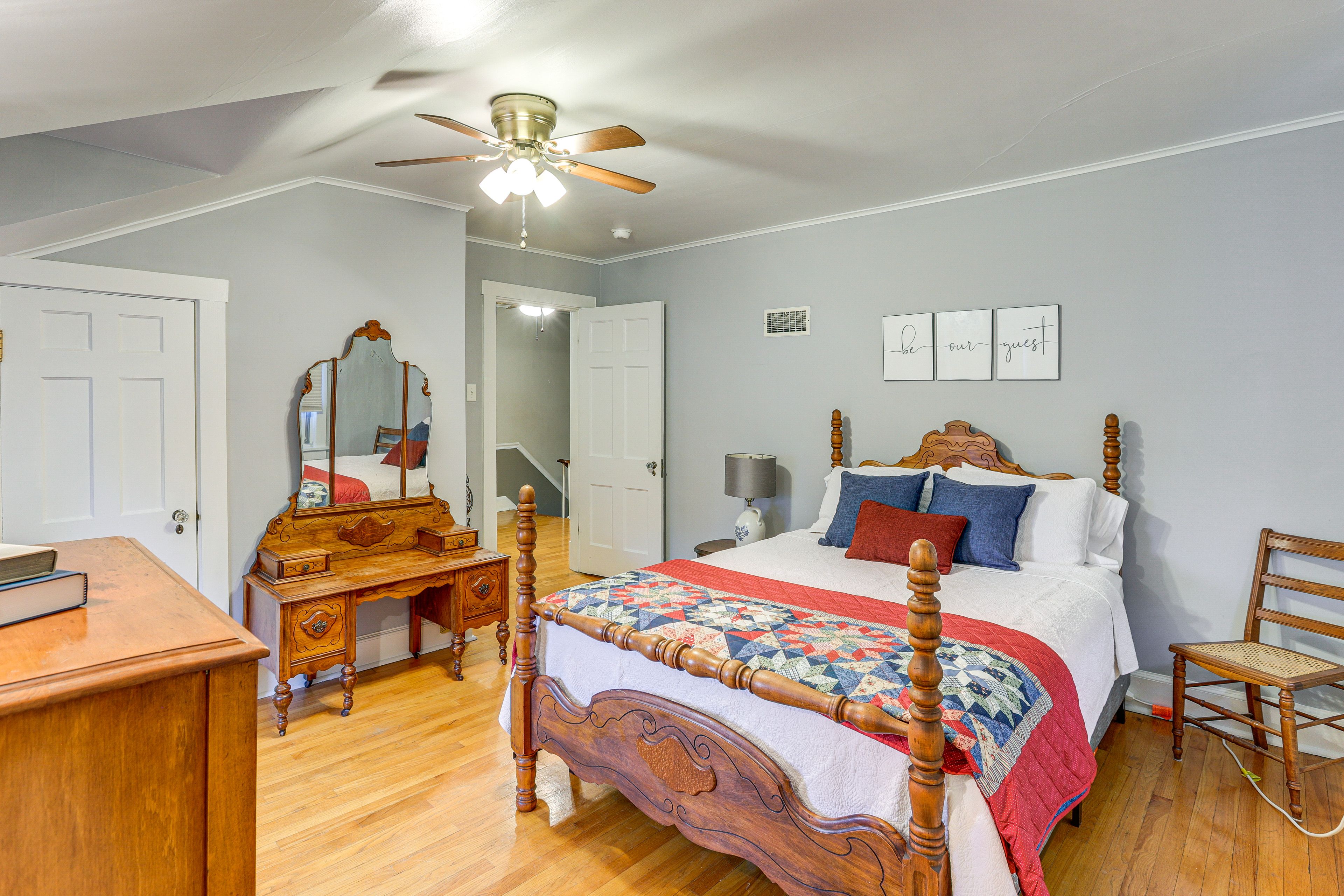 Bedroom 2 | Queen Bed | 2nd Floor