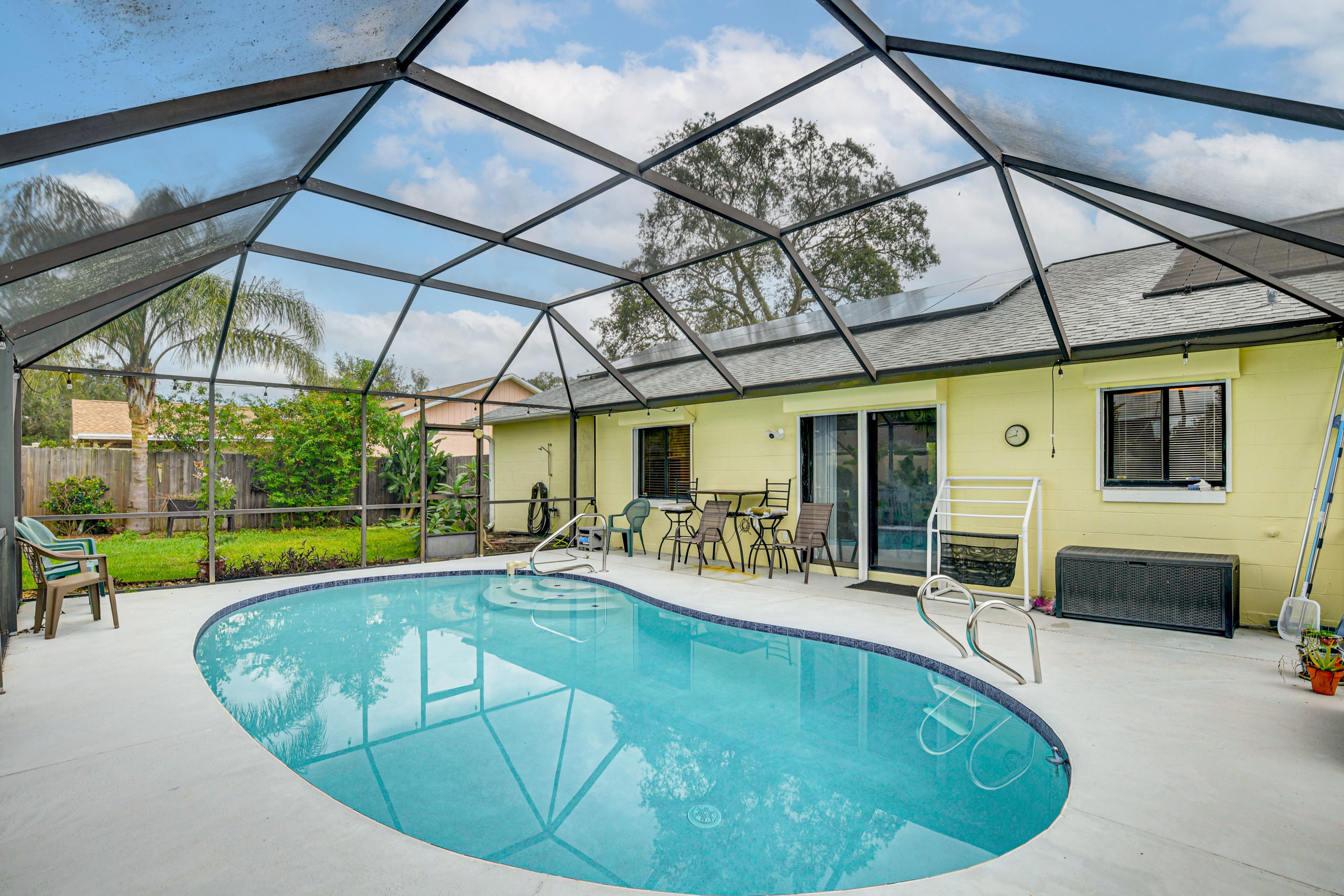 Port Orange Vacation Rental | 3BR | 2BA | 1,600 Sq Ft | 2 Steps to Enter