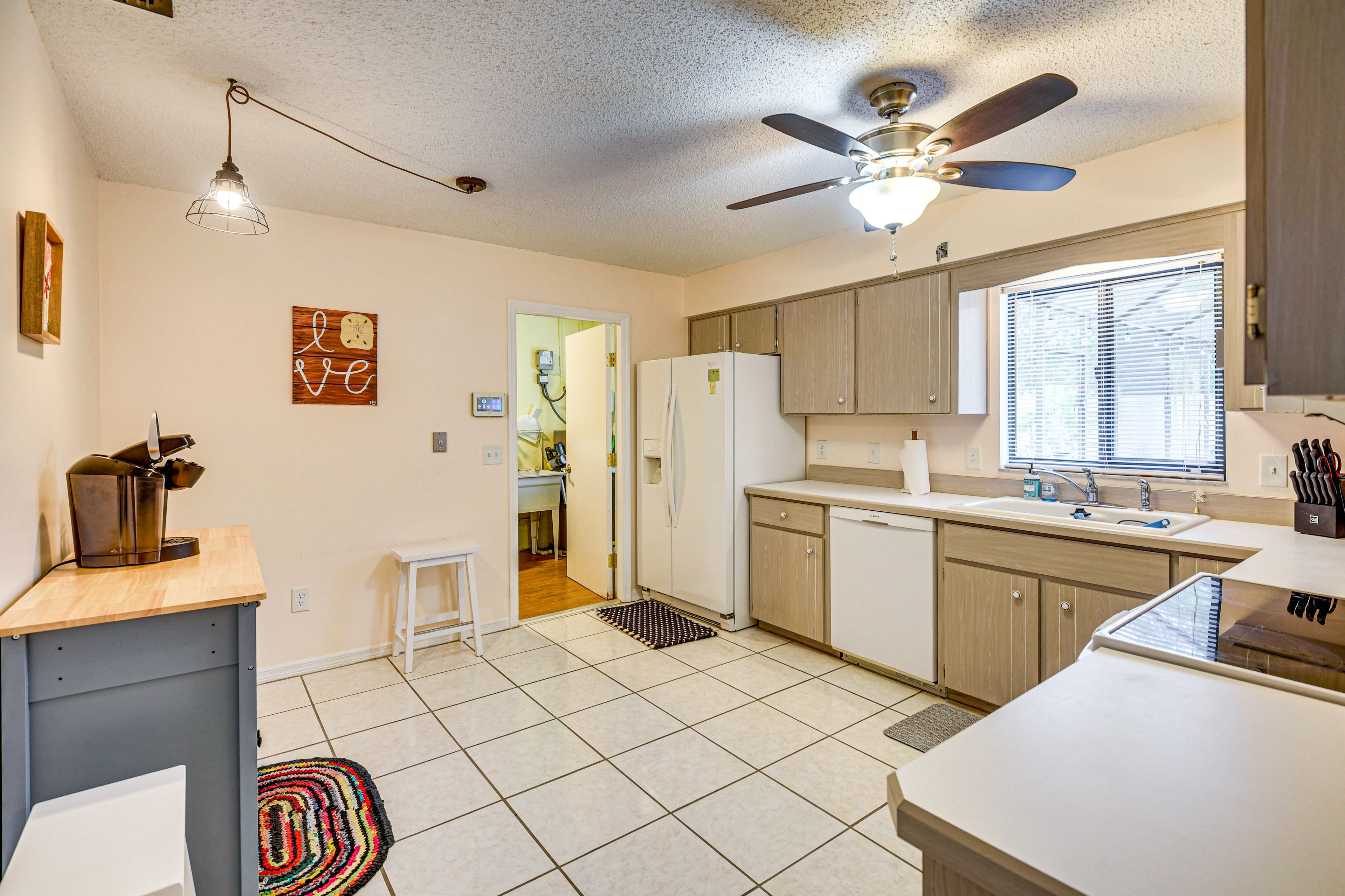 Kitchen | Keurig Coffee Maker