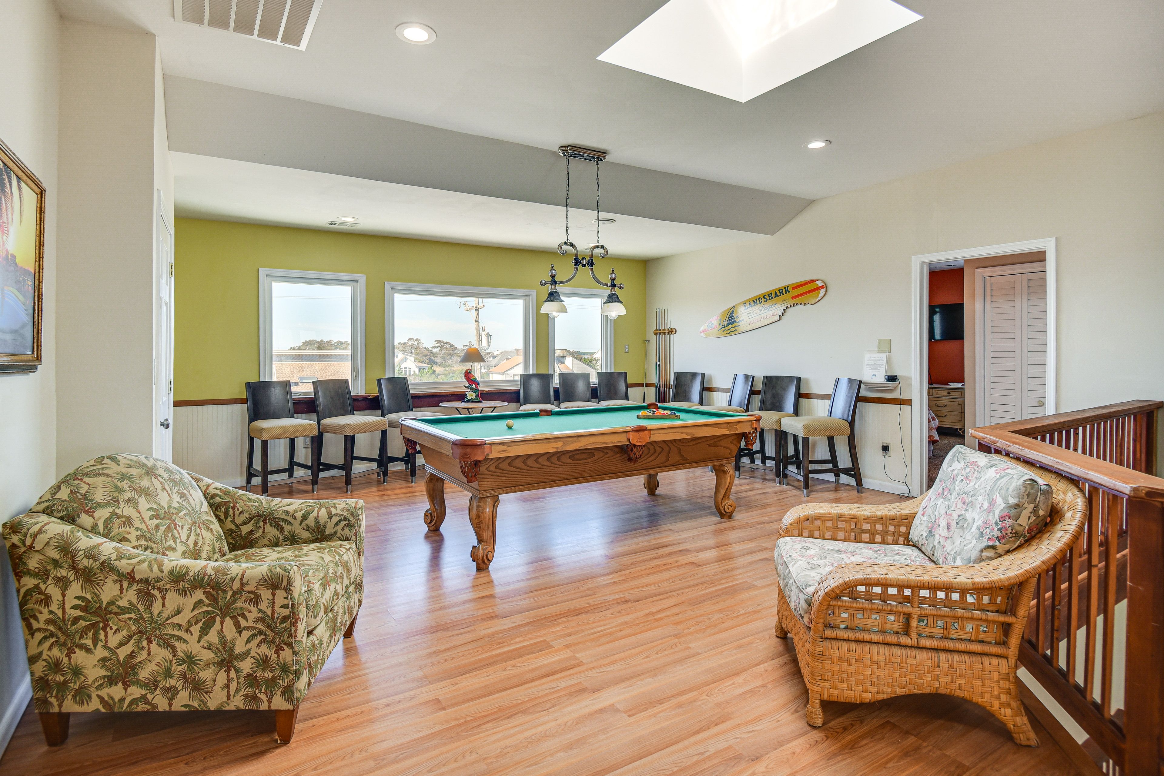 Game Area | Pool Table | Free WiFi | Upper Level