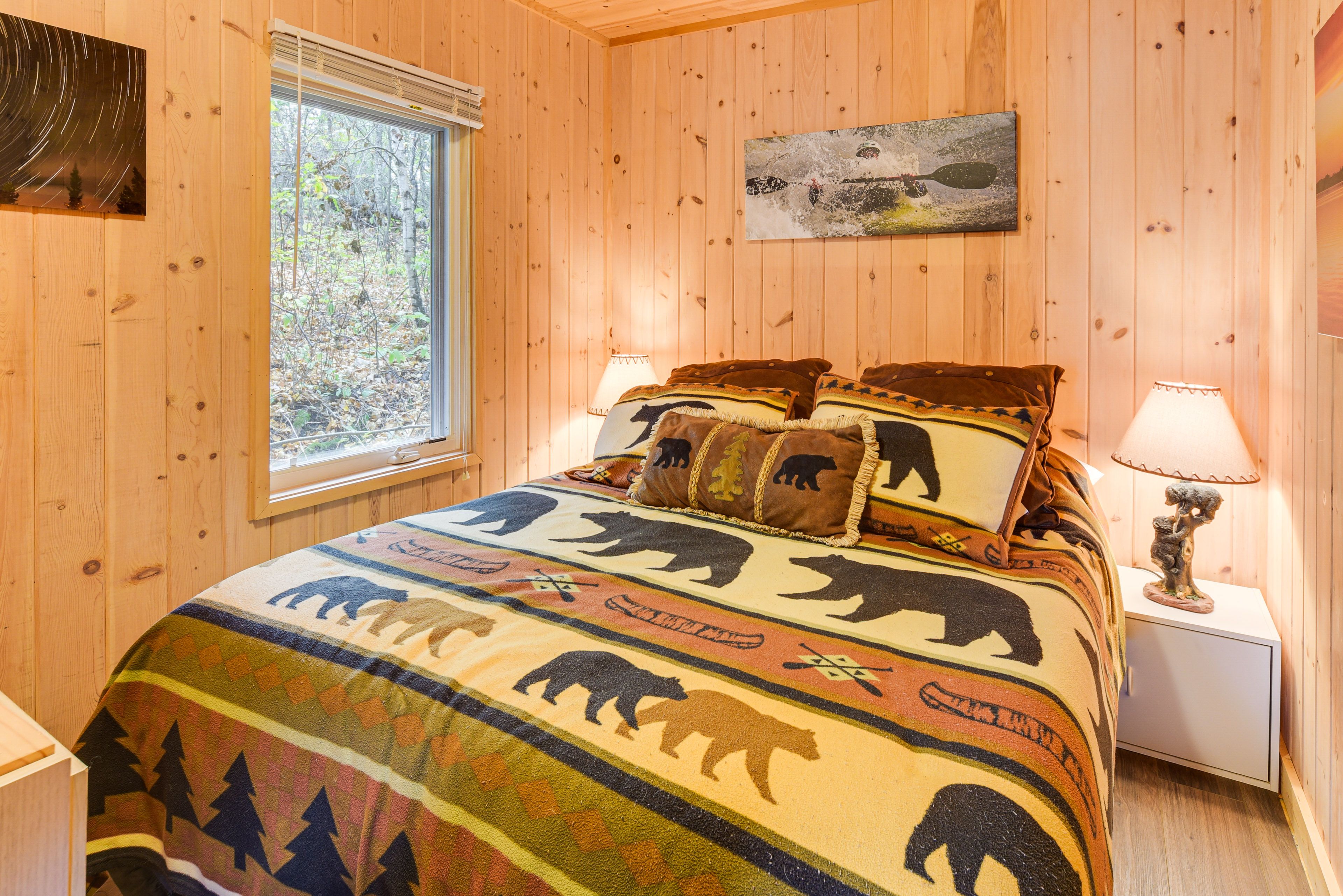 Bedroom 1 | 1st Level | Queen Bed | Linens Provided