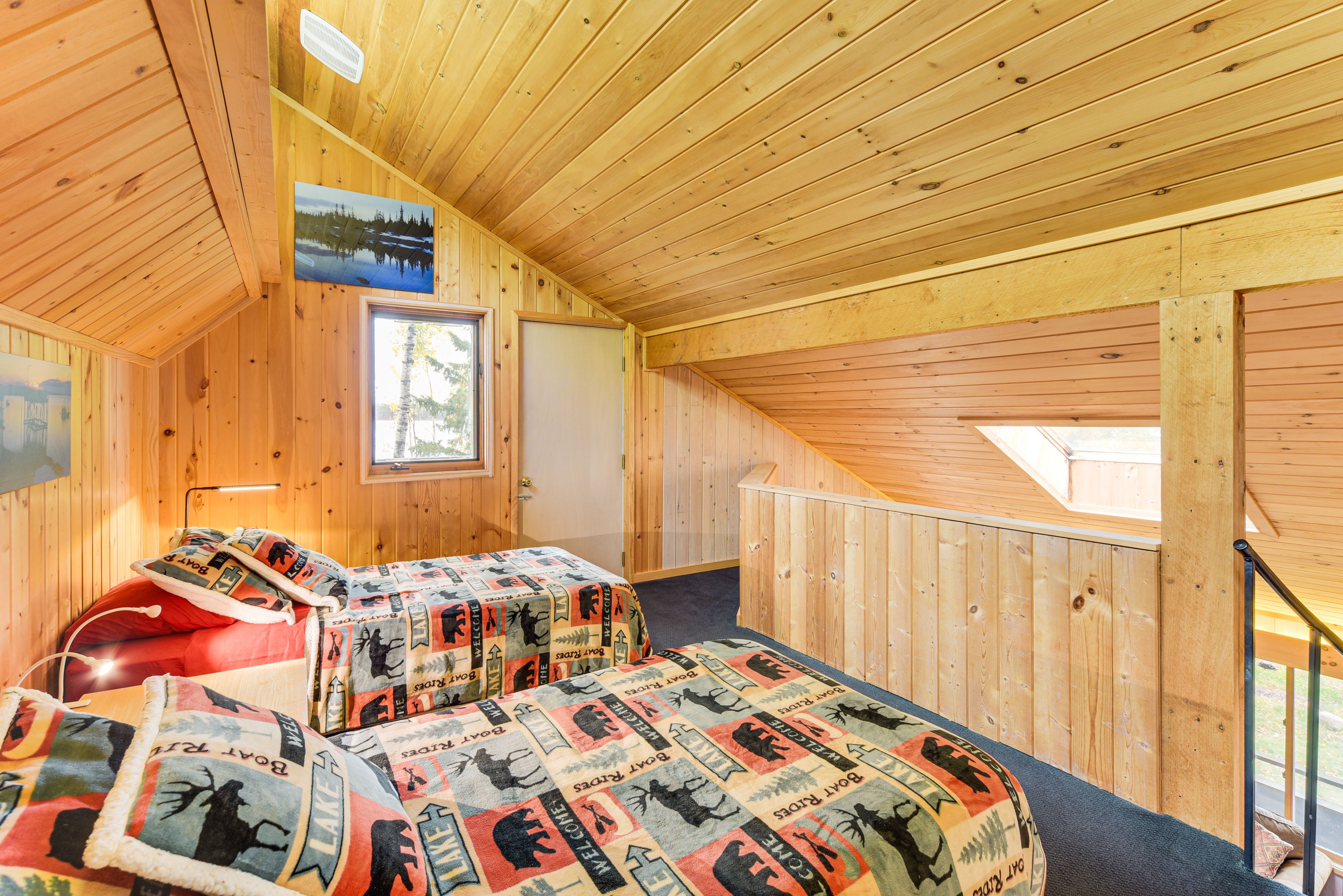 Loft | 3rd Level | 2 Twin Beds