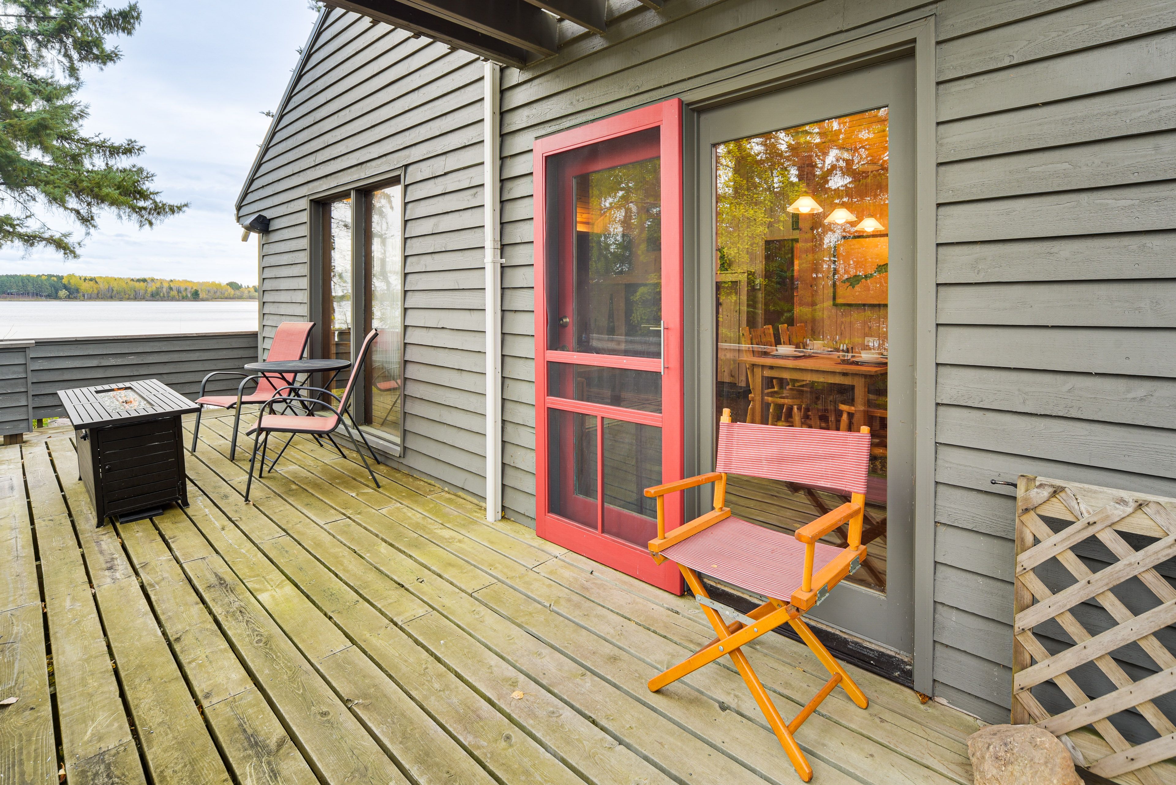 Furnished Deck | Charcoal Grill