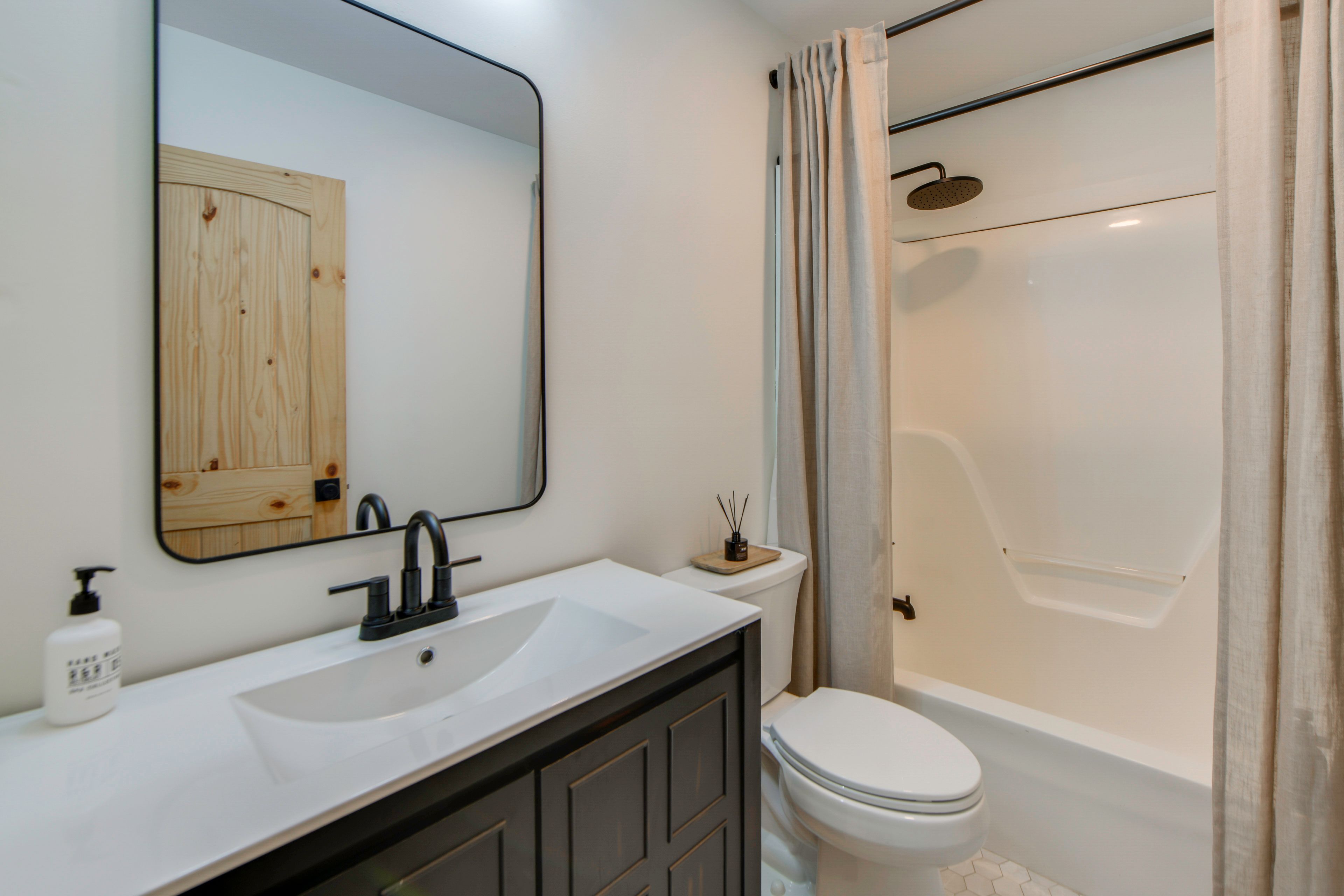 Full Bathroom | Lower Level