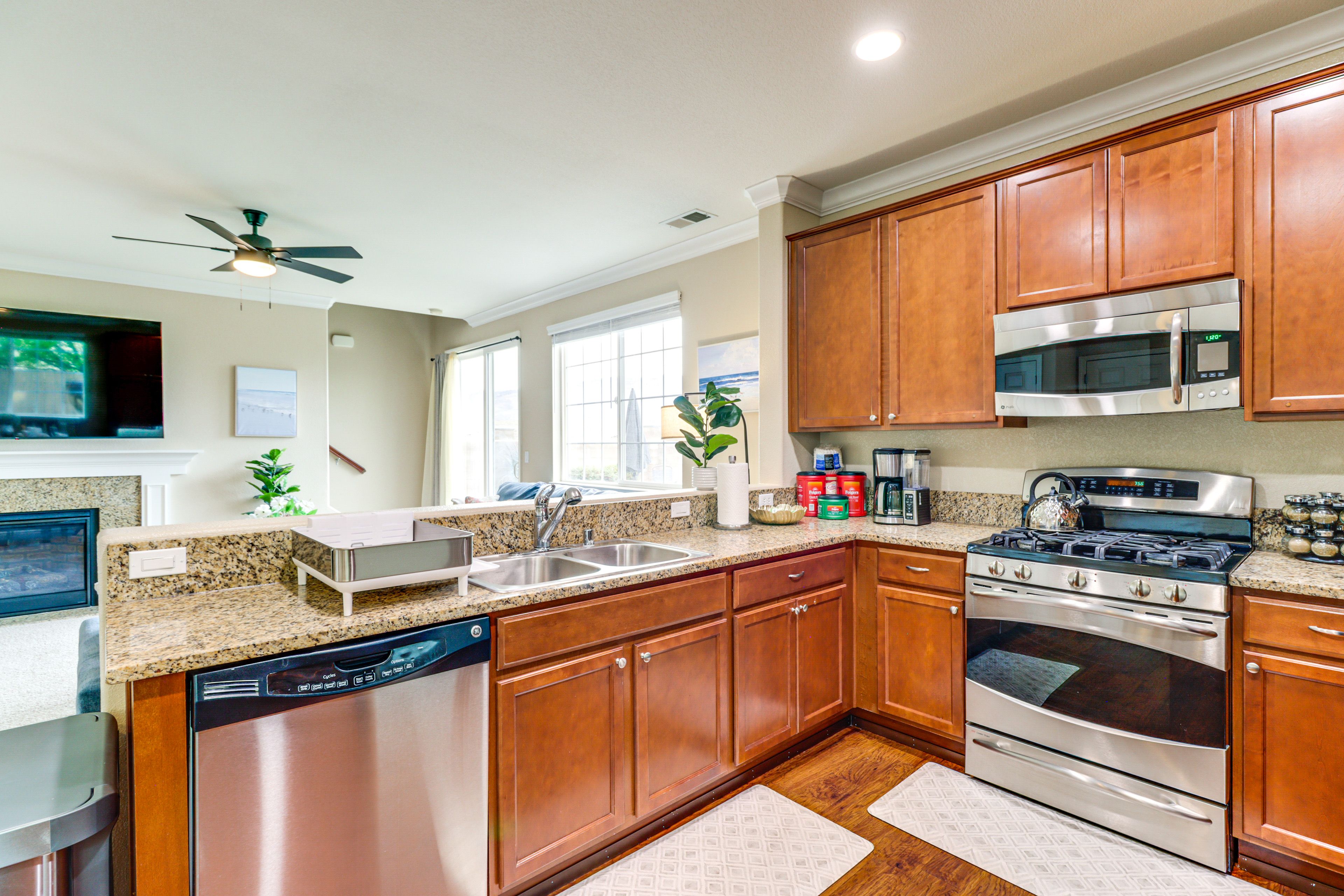 Kitchen | Cooking Basics | Coffee Maker | 1st Floor