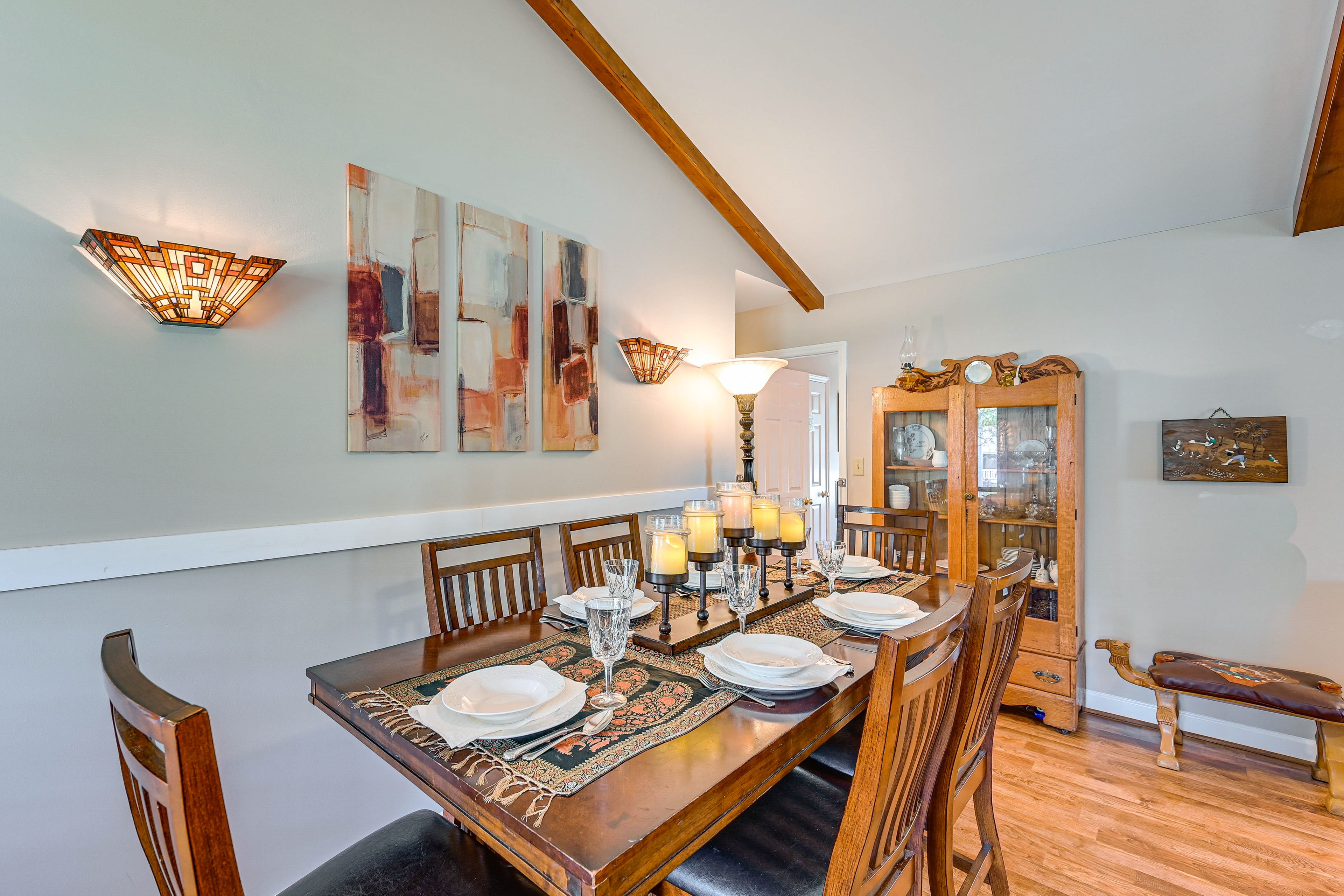 Formal Dining Area | Dishware/Flatware