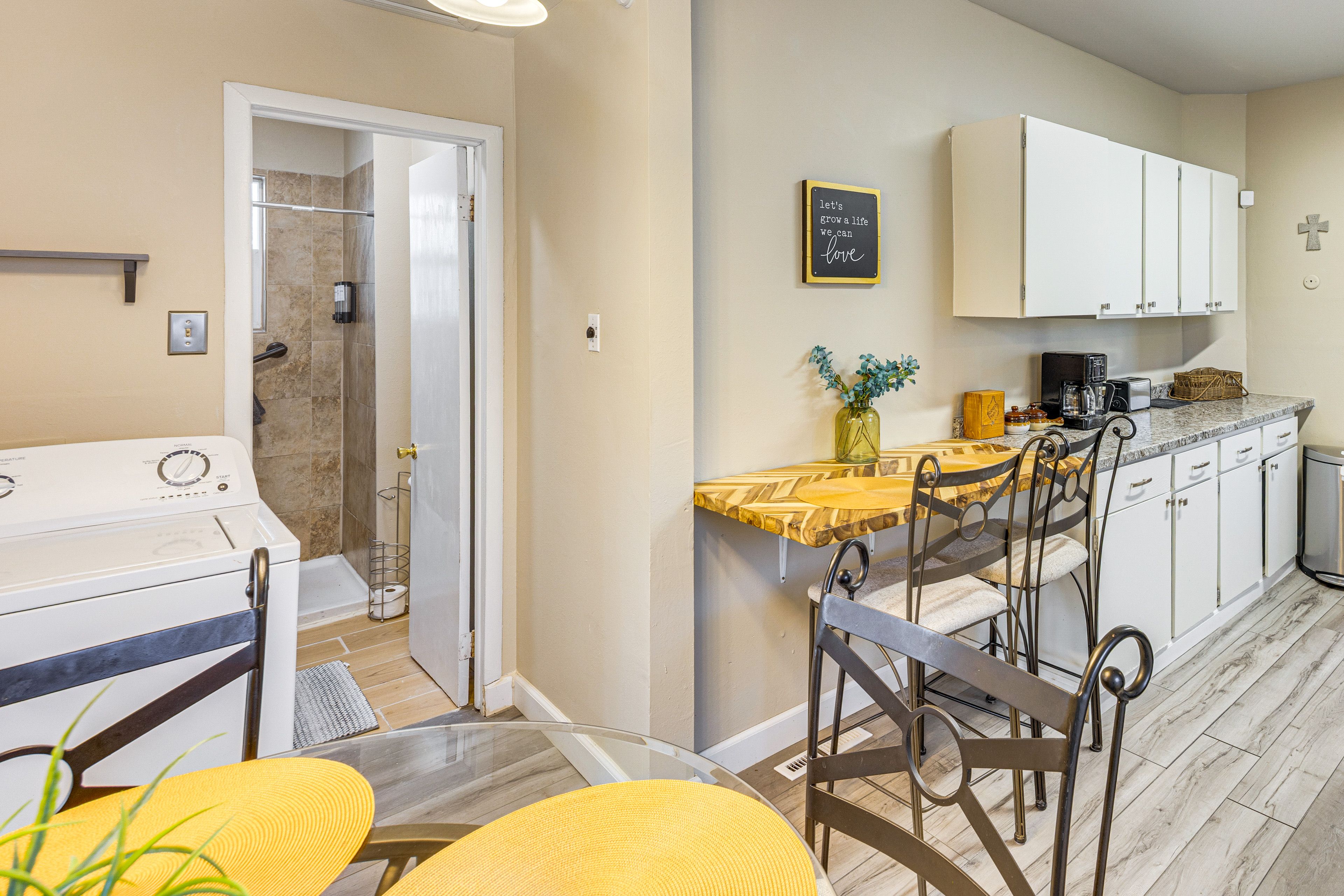 In-Unit Laundry | Washer/Dryer