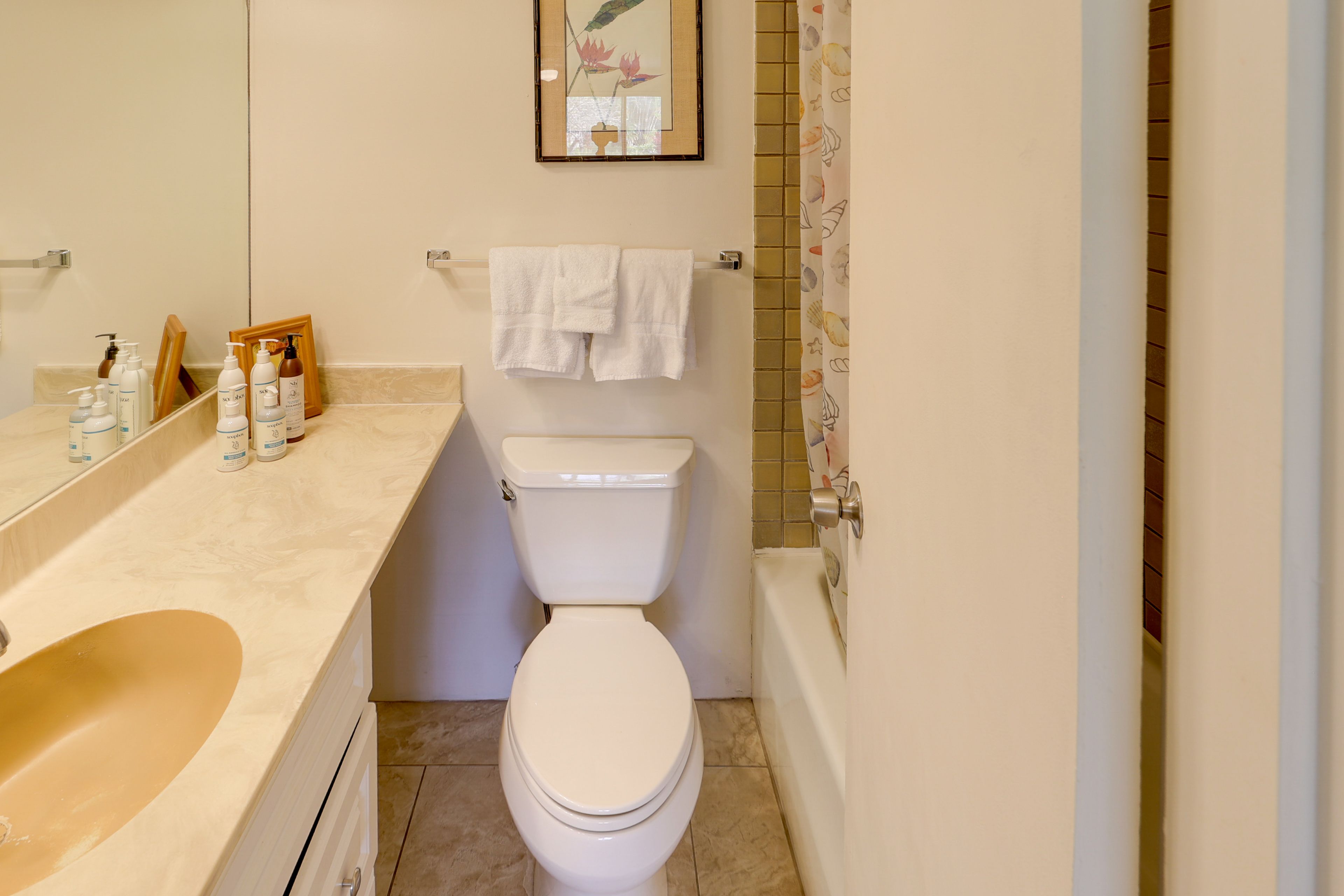 Bathroom | Bathtub/Shower