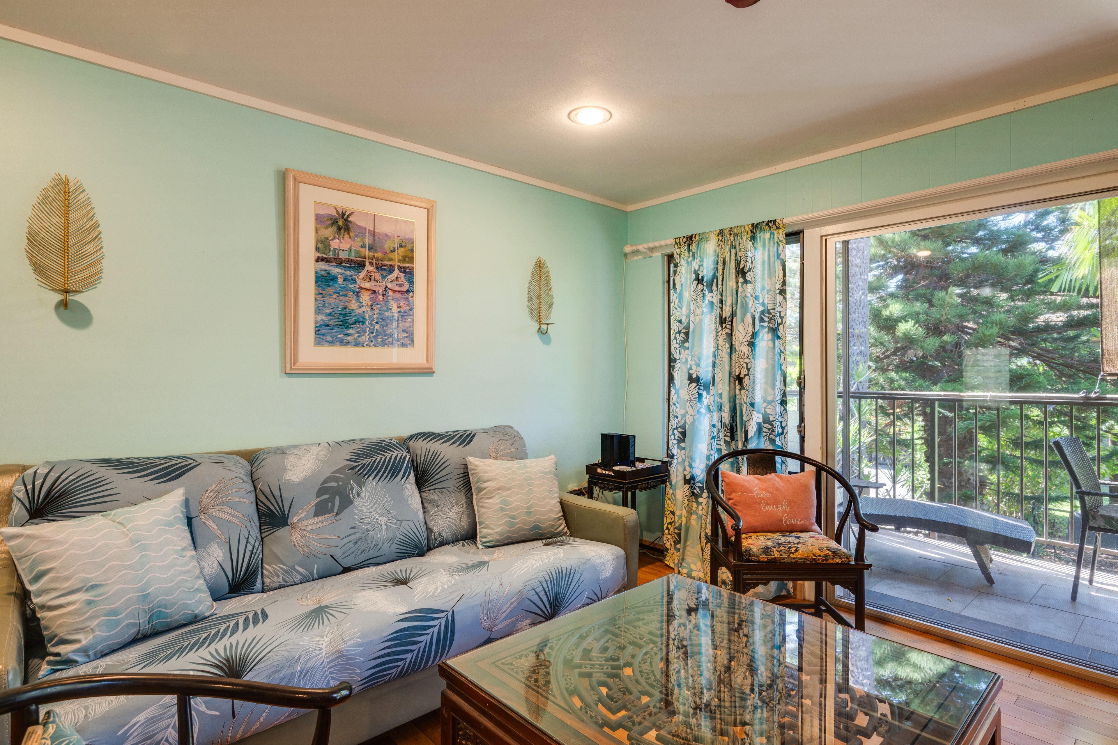 Living Room | Queen Sleeper Sofa | Smart TV