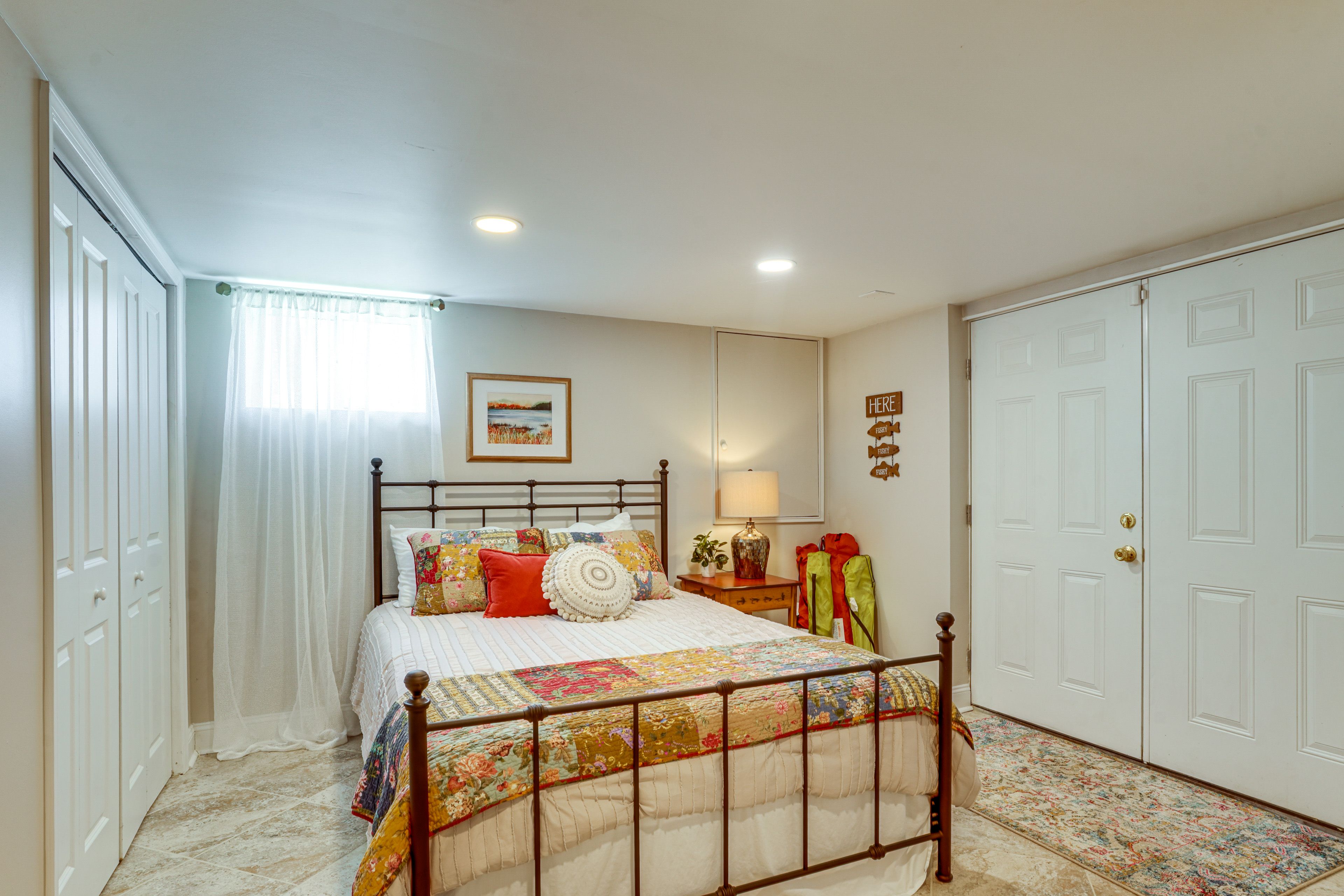 Bedroom 4 | Basement | Queen Bed