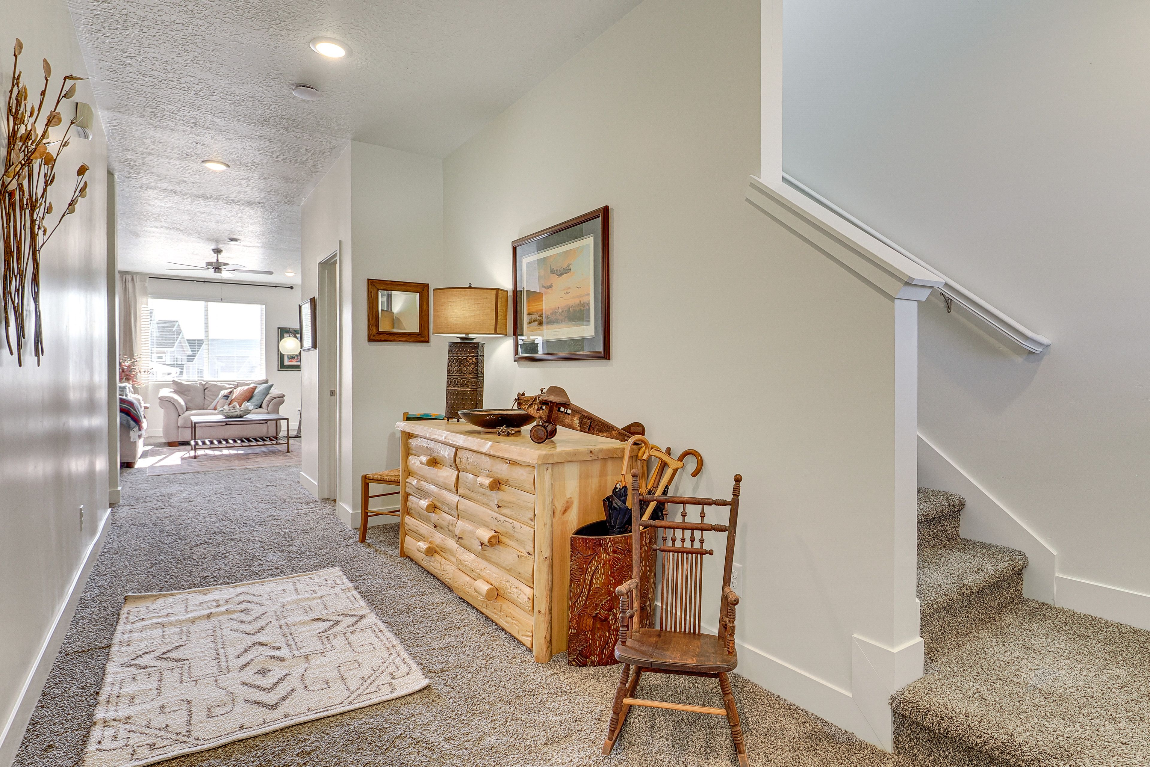 Front Hallway | Stairs to 2nd Floor