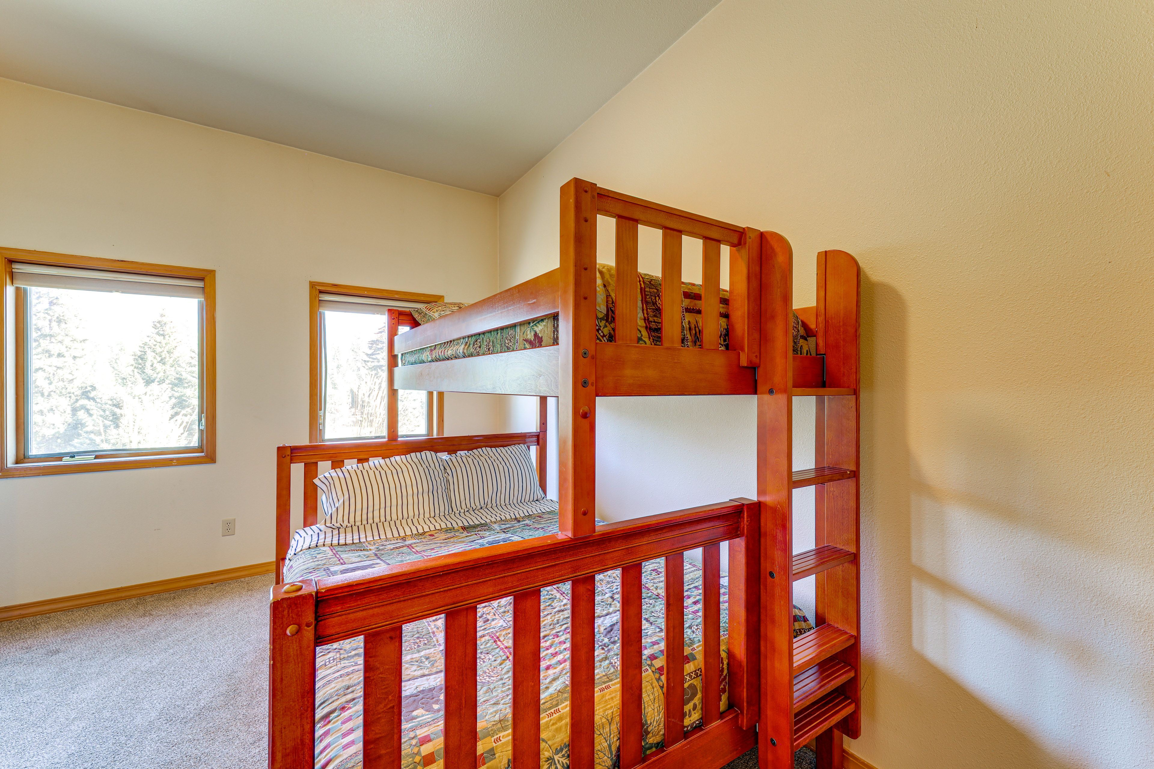 Bedroom 2 | Twin/Queen Bunk Bed w/ Twin Trundle | Upper Level