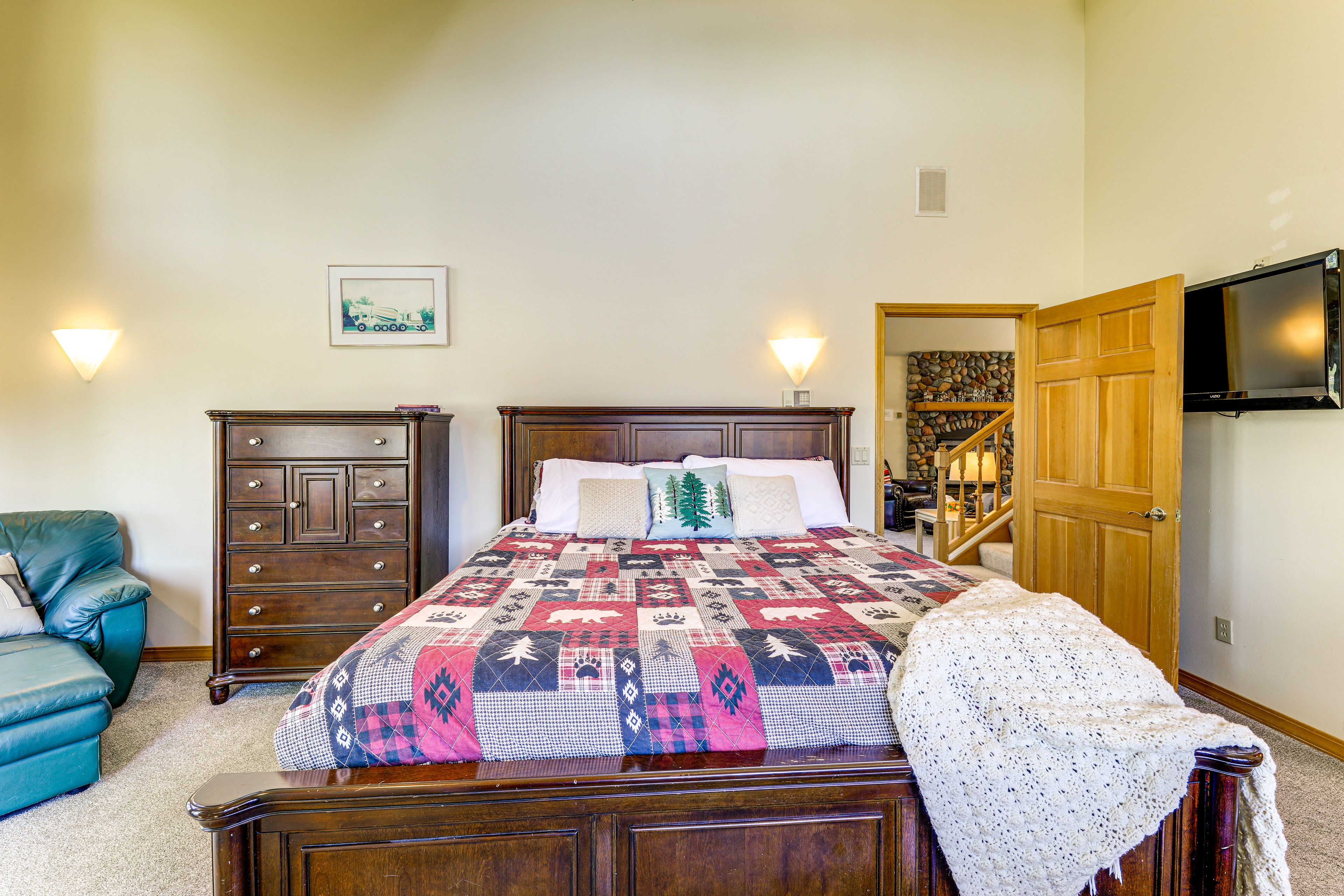 Bedroom 1 | King Bed | Flat-Screen TV | Main Level