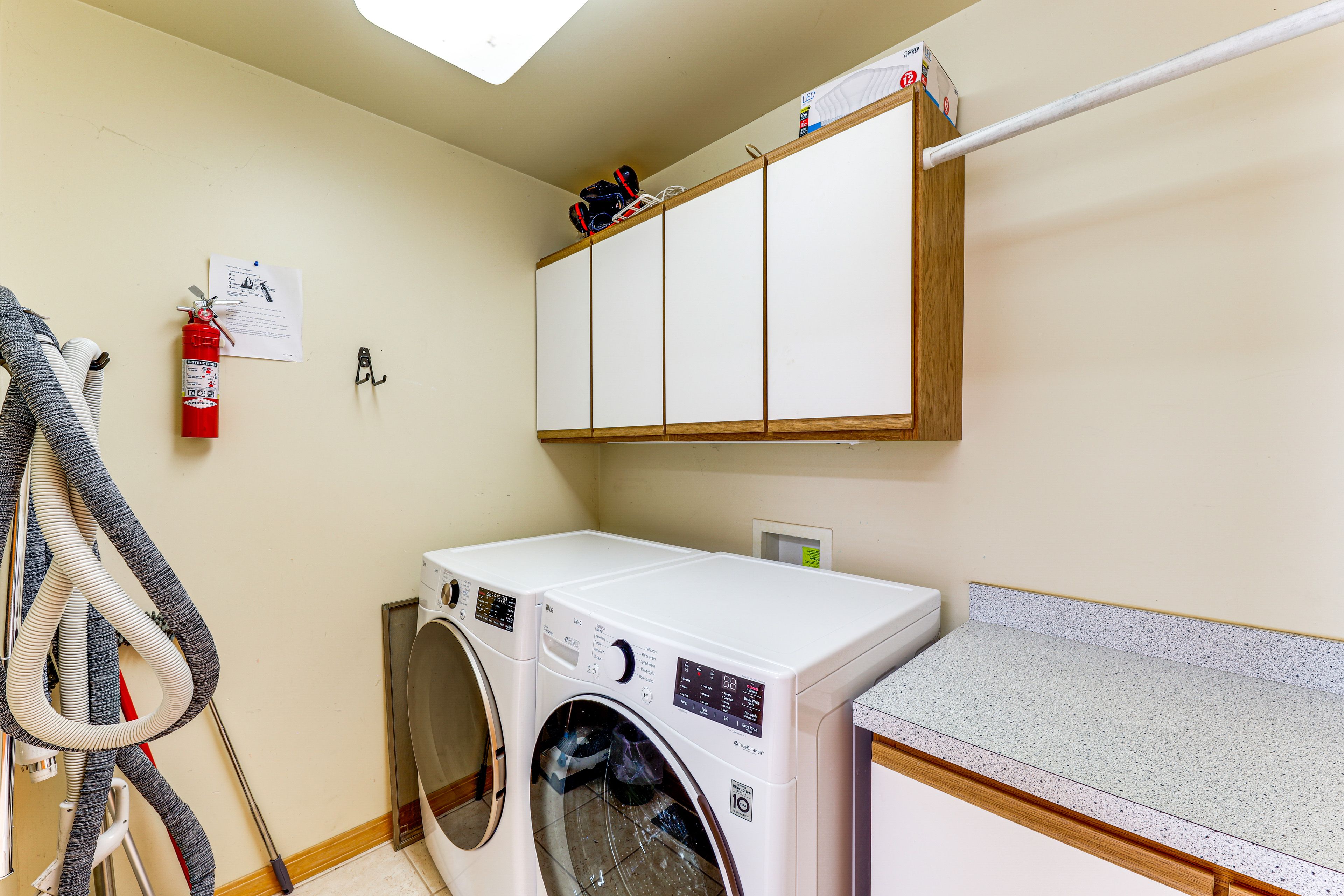 Laundry Room | Main Level