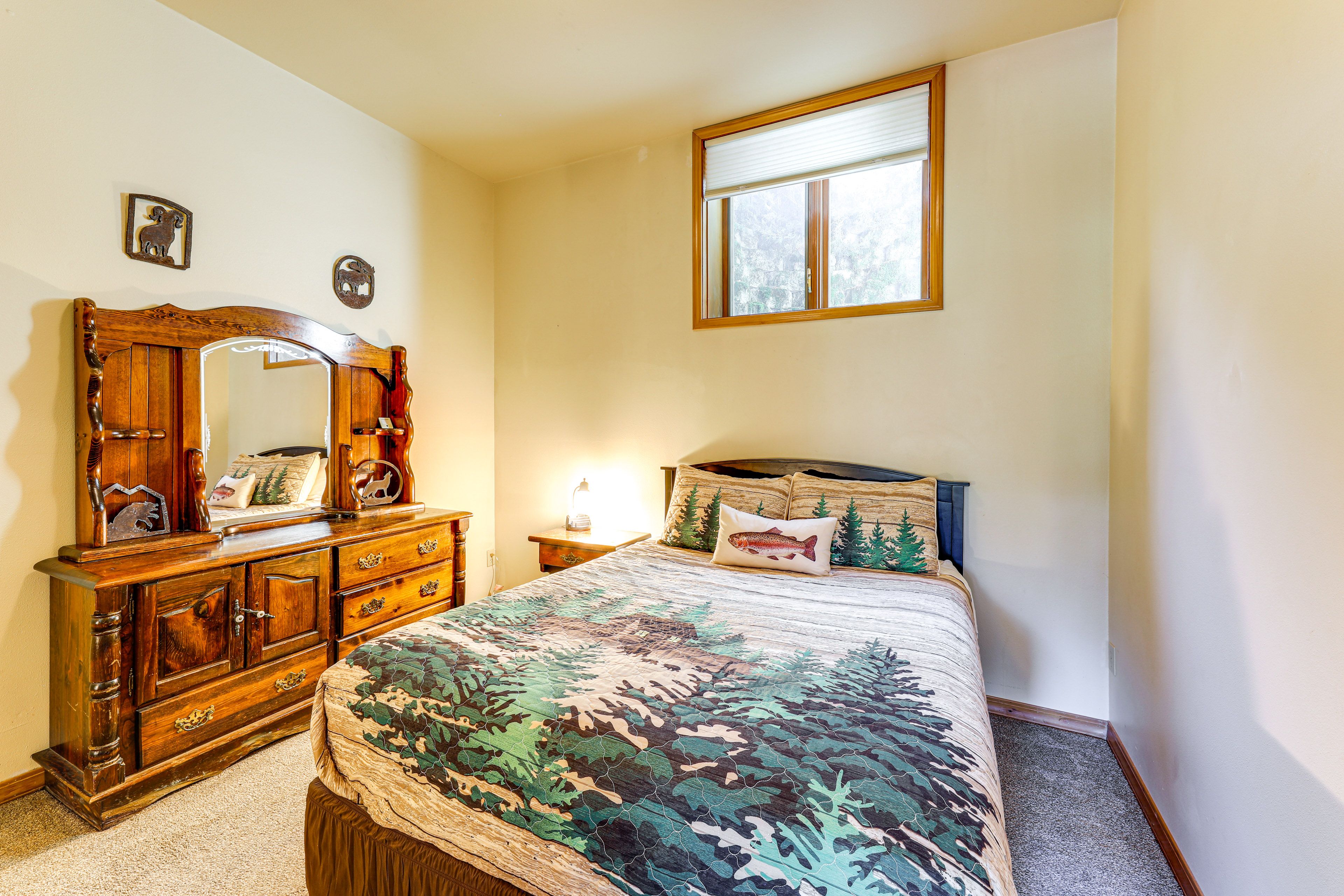 Bedroom 4 | Queen Bed | Lower Level