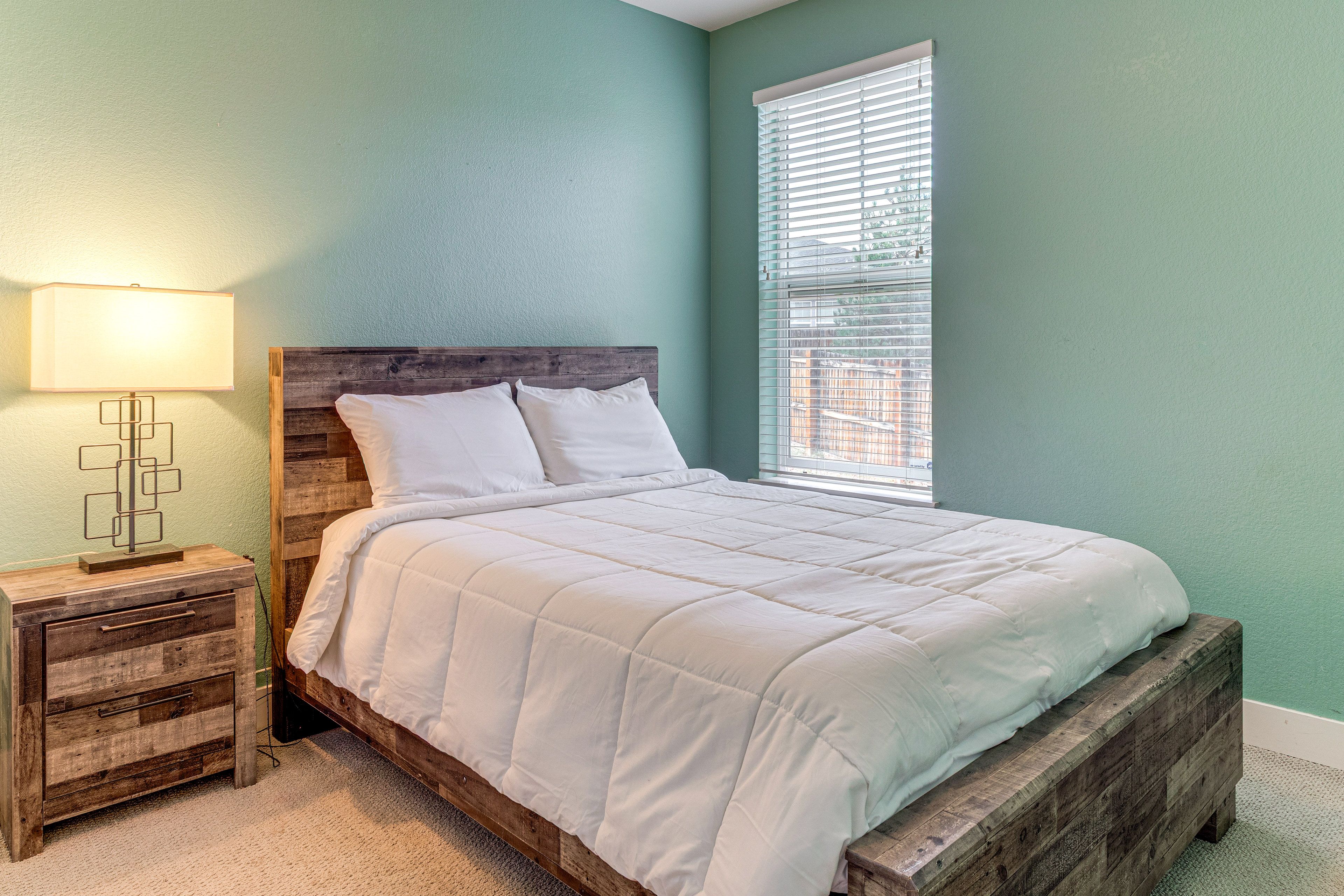 Bedroom 3 | Queen Bed | 1st Floor