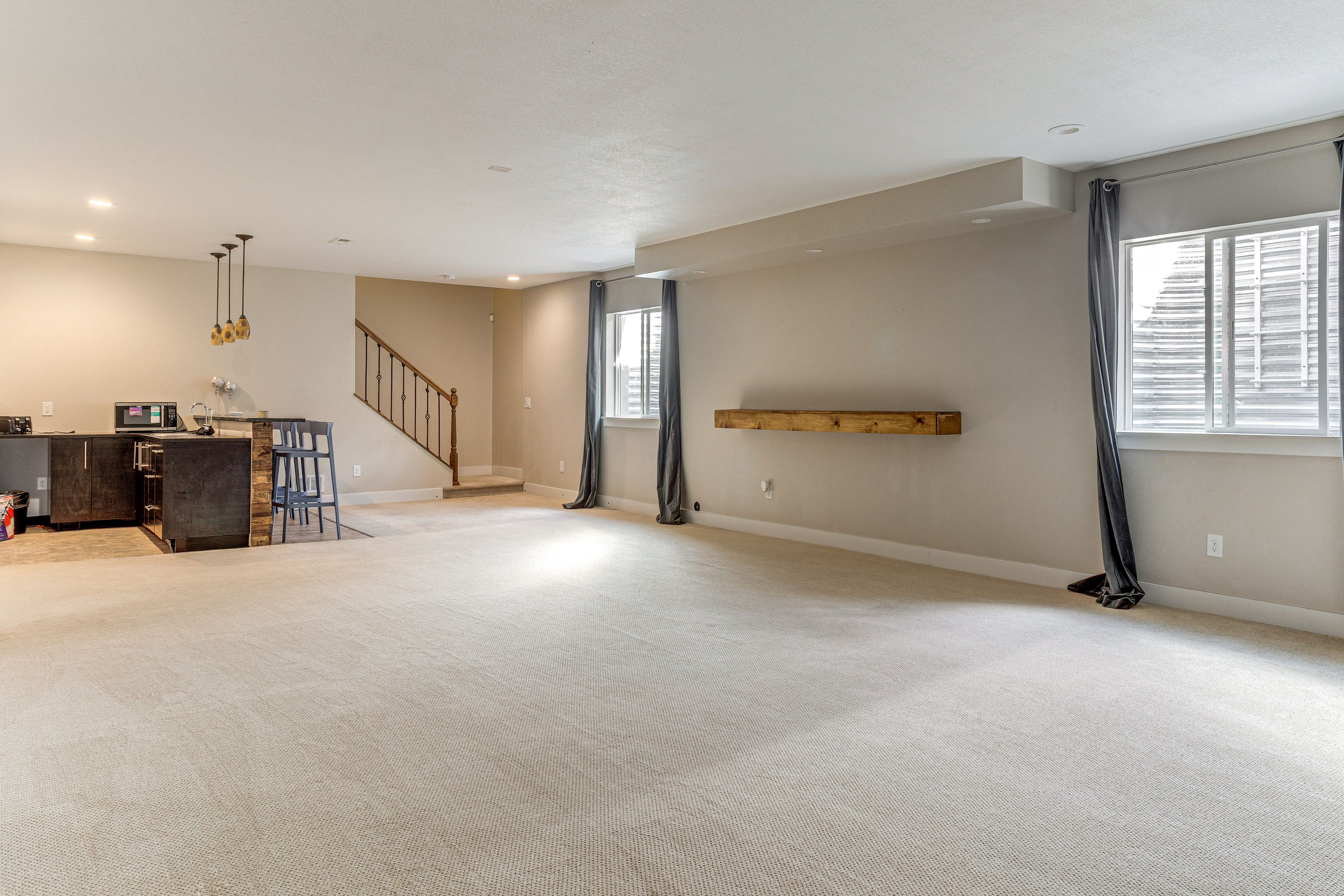 Basement | Wet Bar