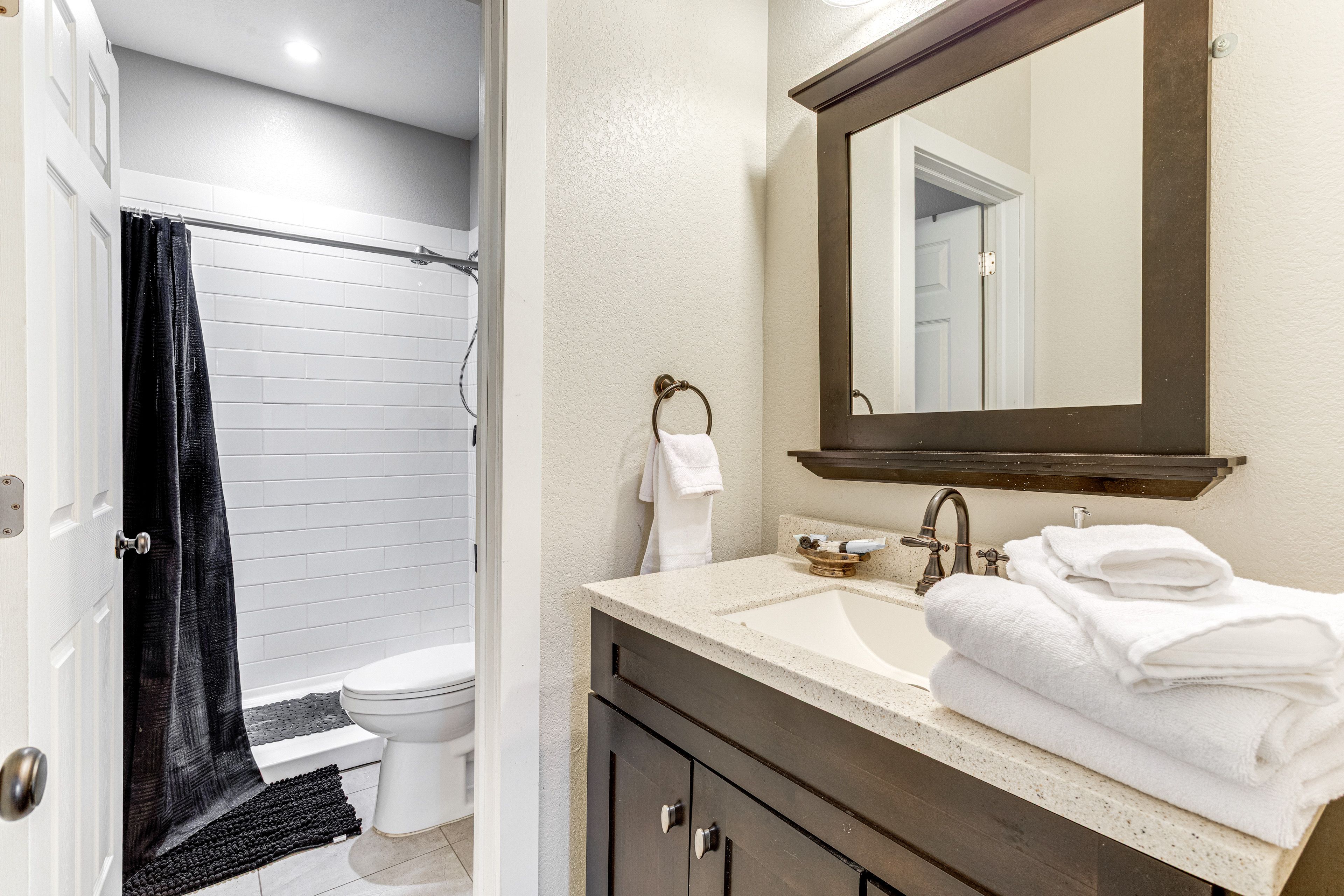 En-Suite Bathroom | Basement Level