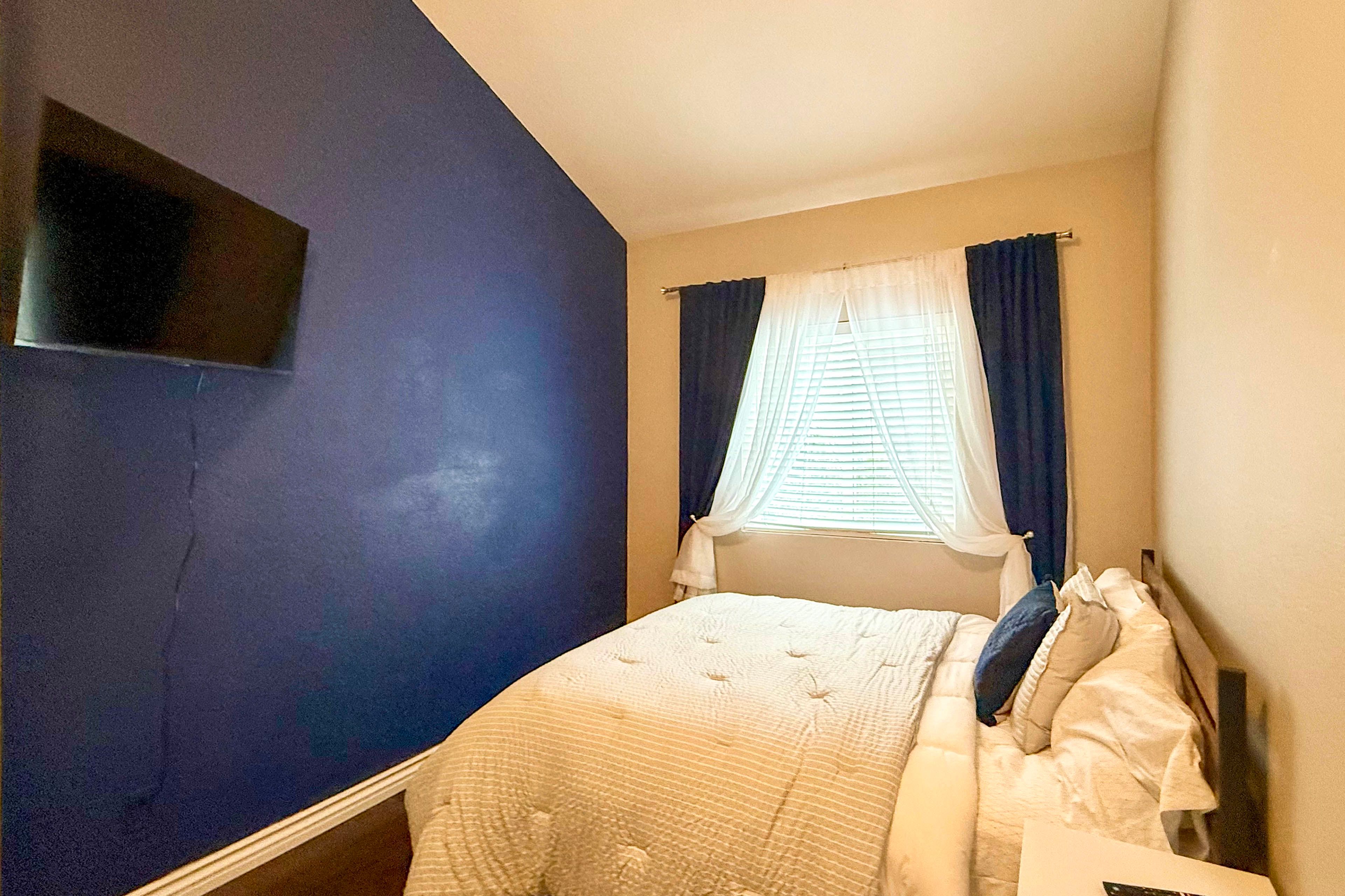 Bedroom 4 | Full Bed | 2nd Floor