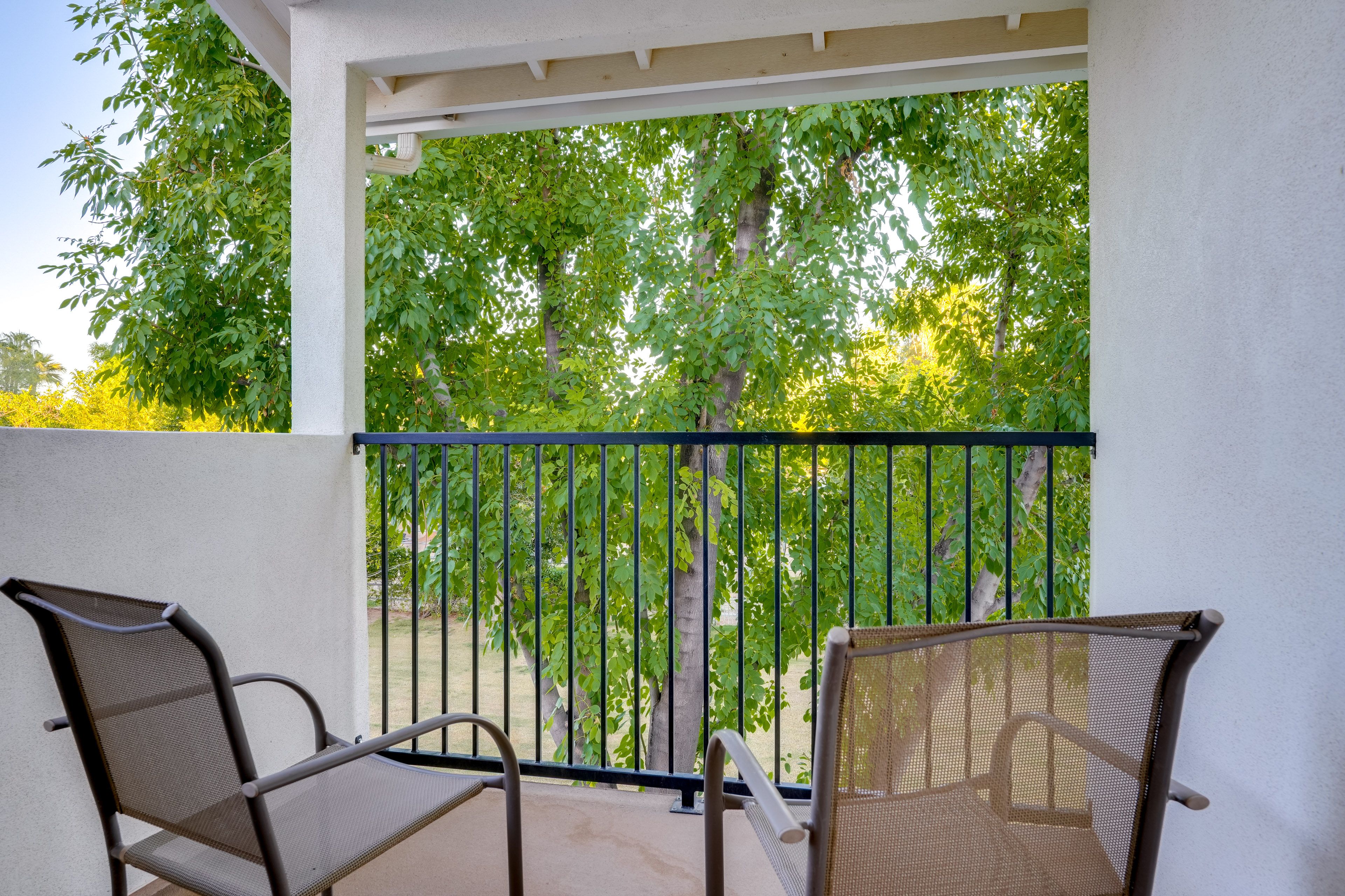 Private Balcony | Single-Story Apartment