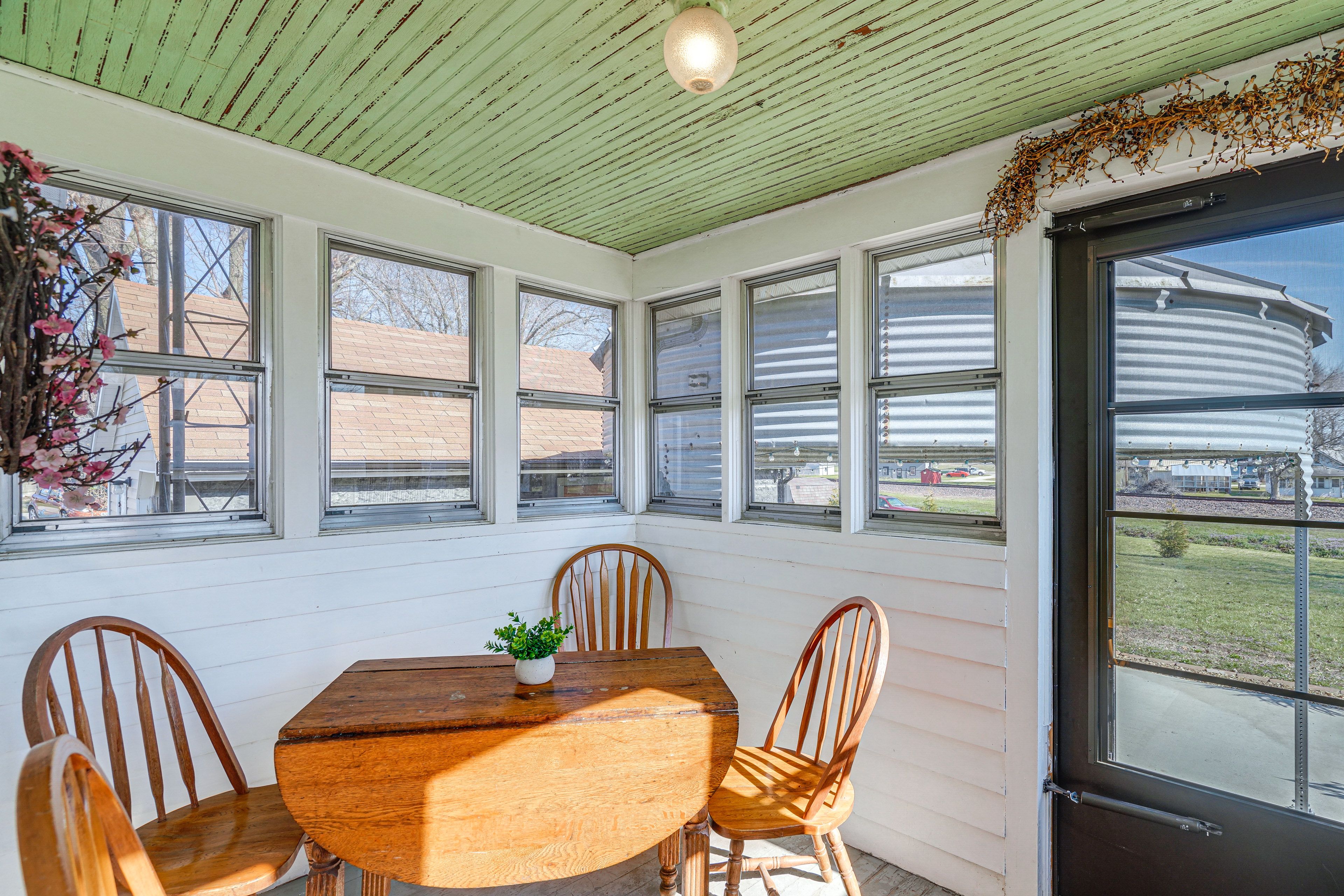 Enclosed Porch | 1st Floor